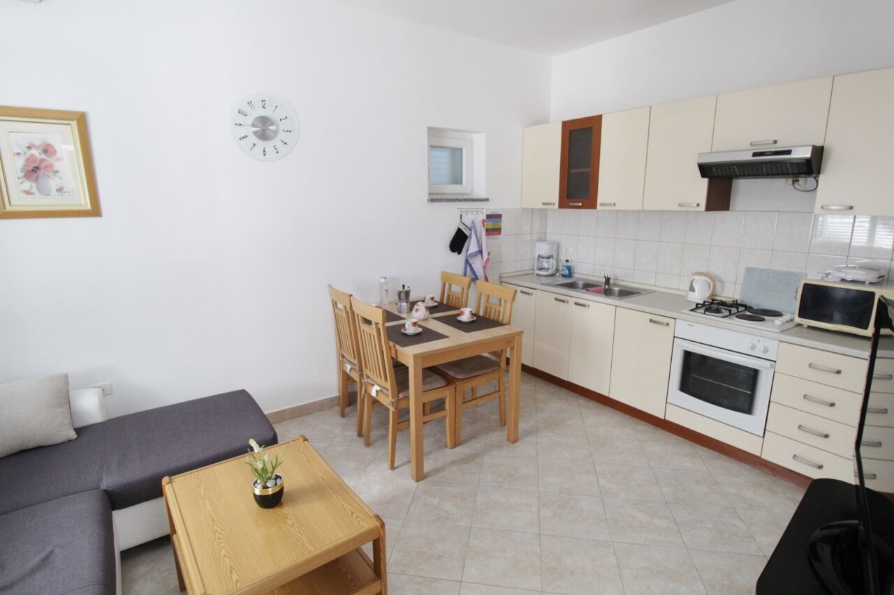 Apartments TITONEL 79159-A3