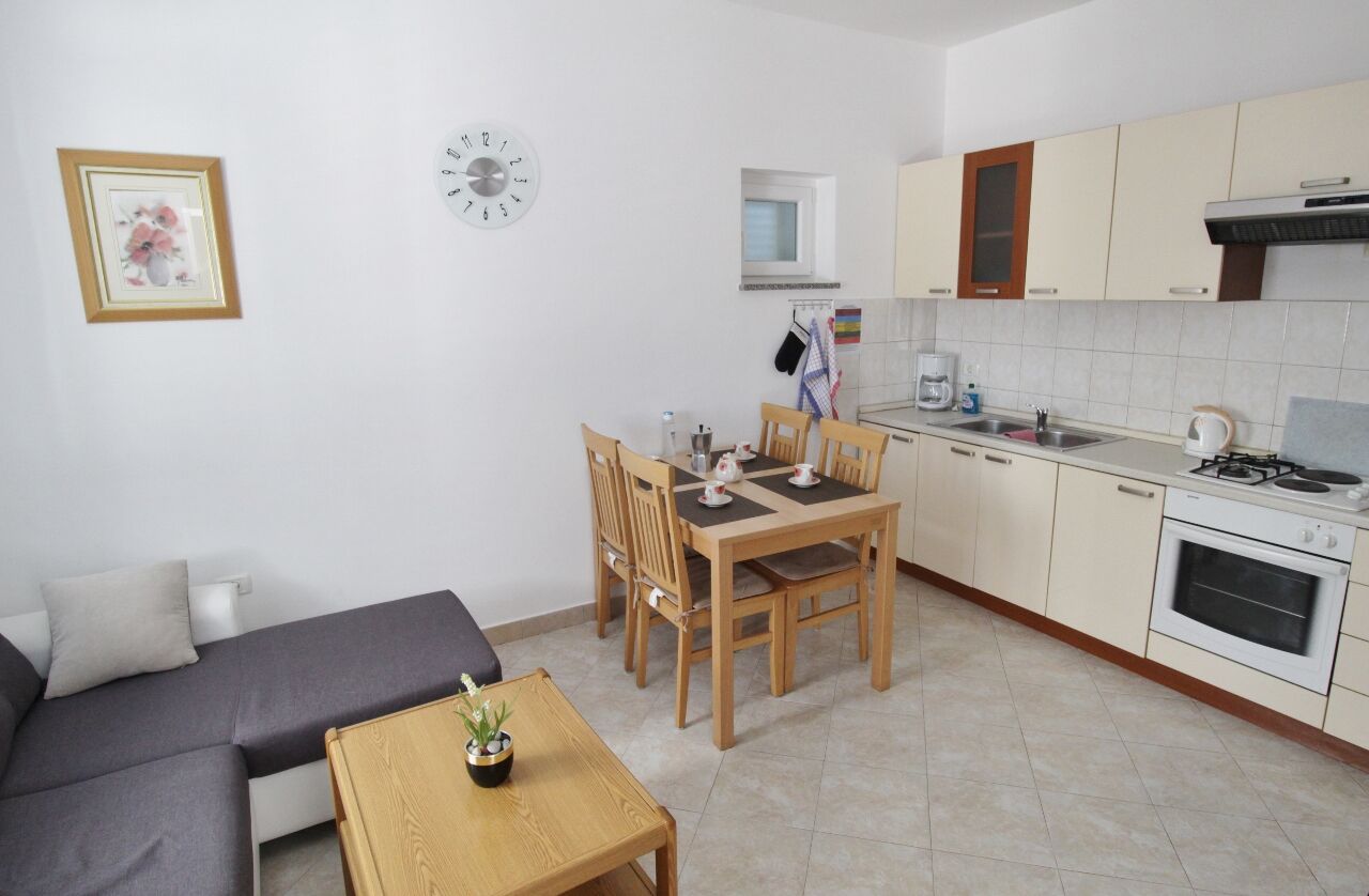 Apartments TITONEL 79159-A3