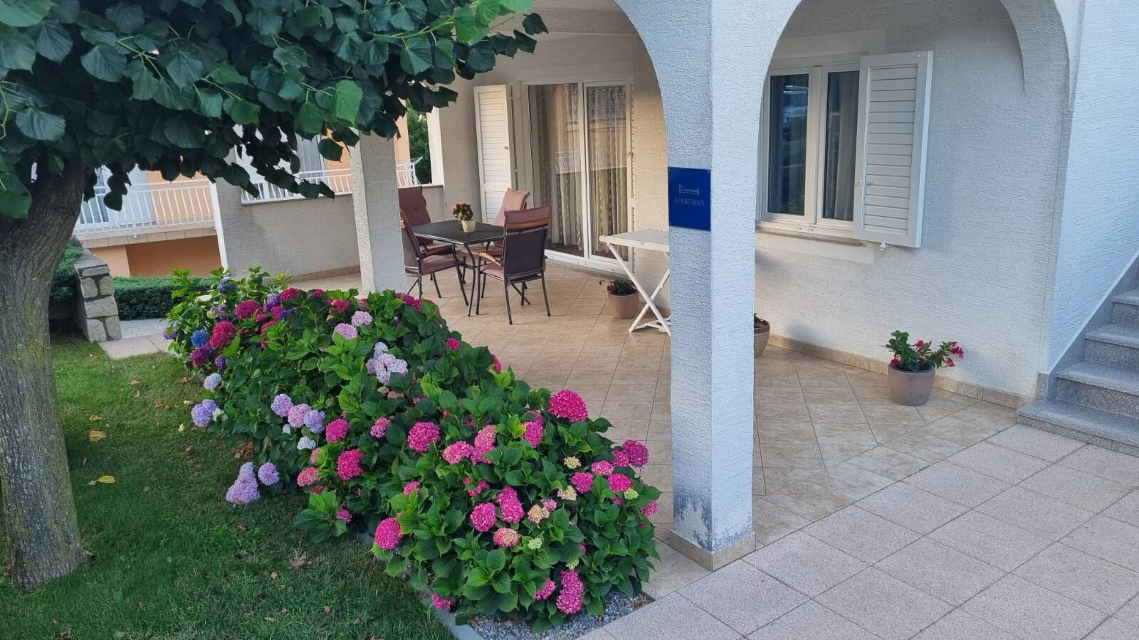 Apartment Ljiljana 85711-A1