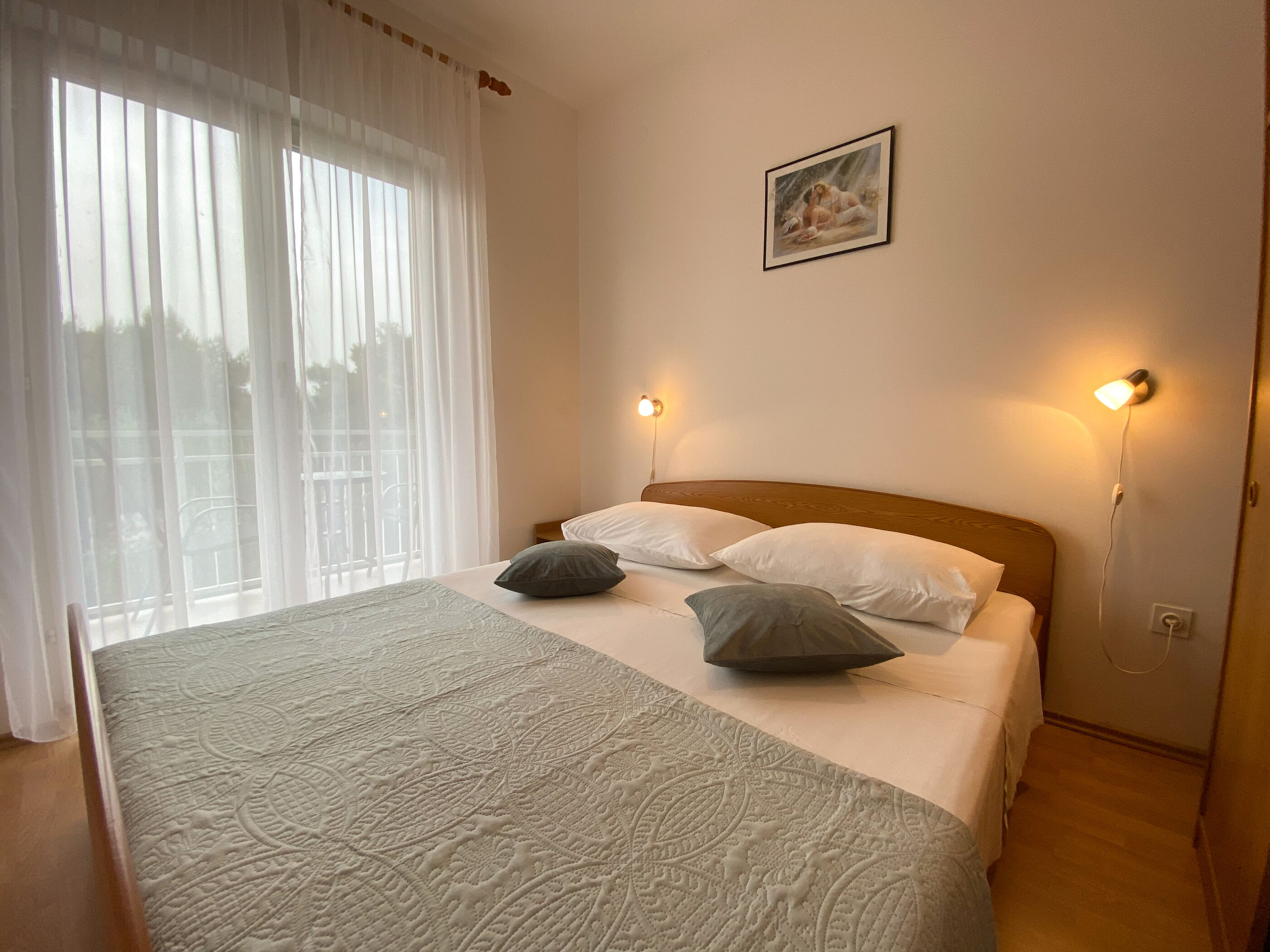 Apartments Pulić 27681-A1