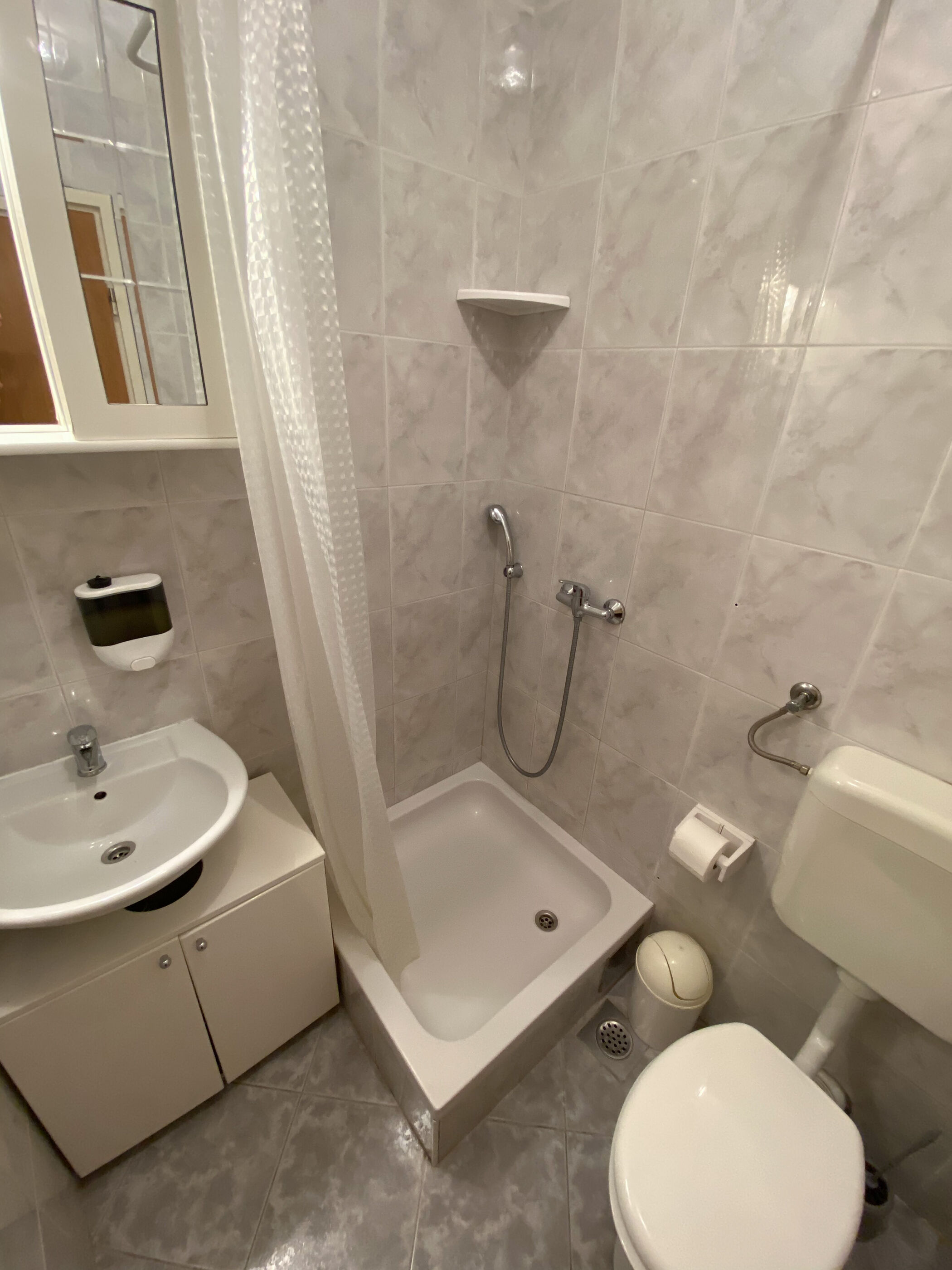 Apartments Pulić 27681-A1