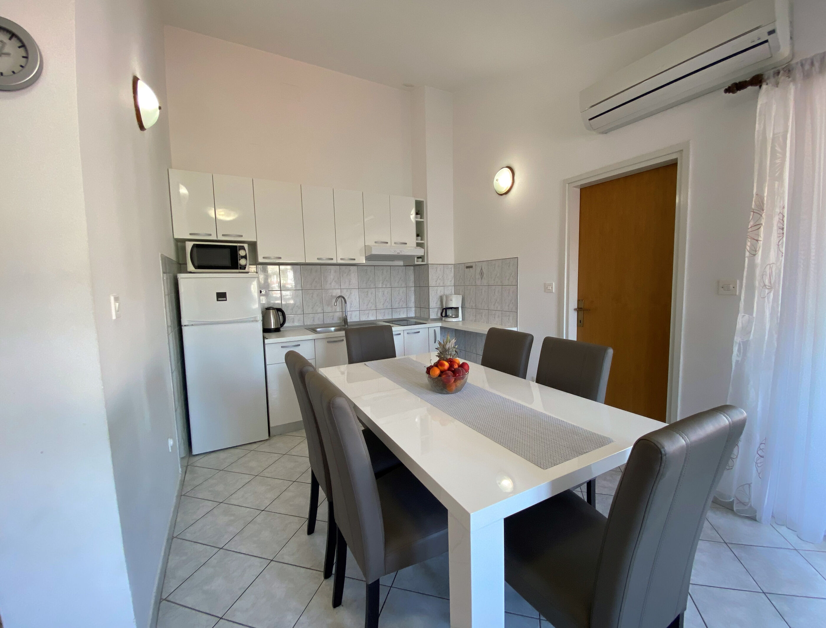 Apartments Pulić 27681-A4