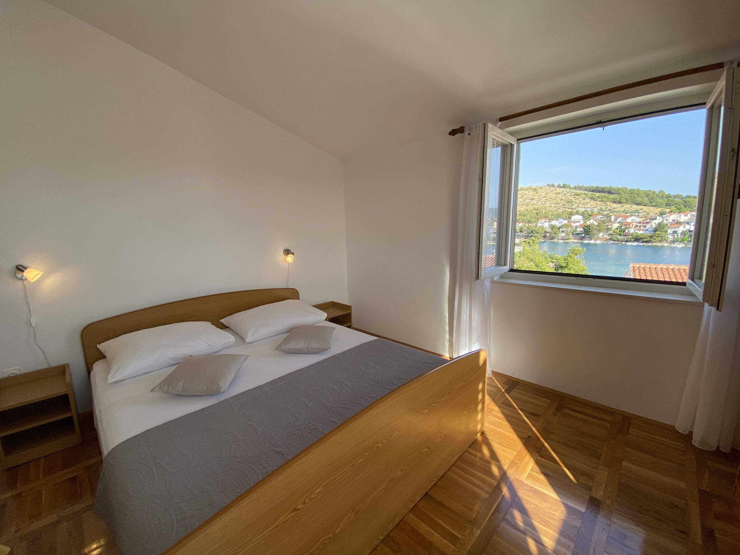 Apartments Pulić 27681-A4