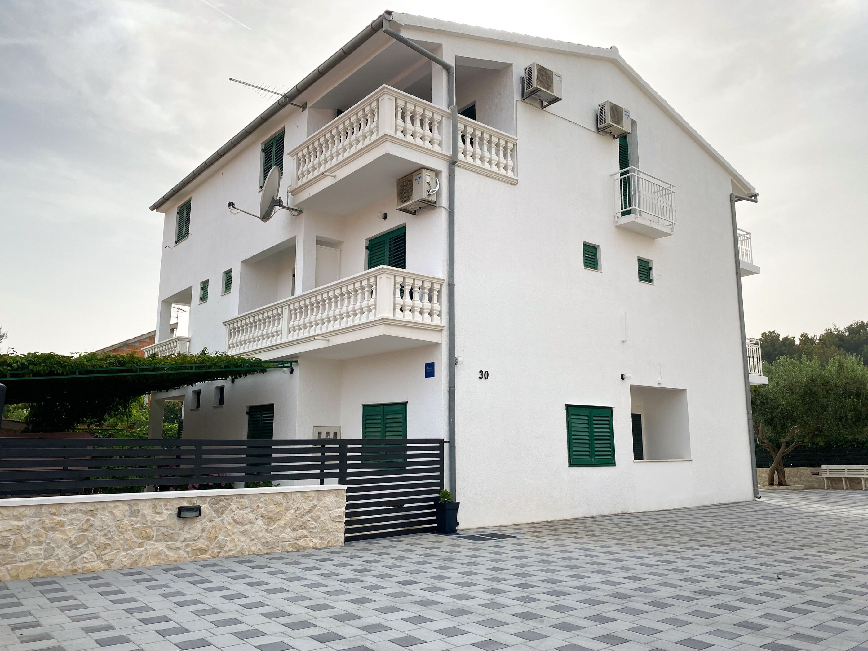 Apartments Pulić 27681-A4
