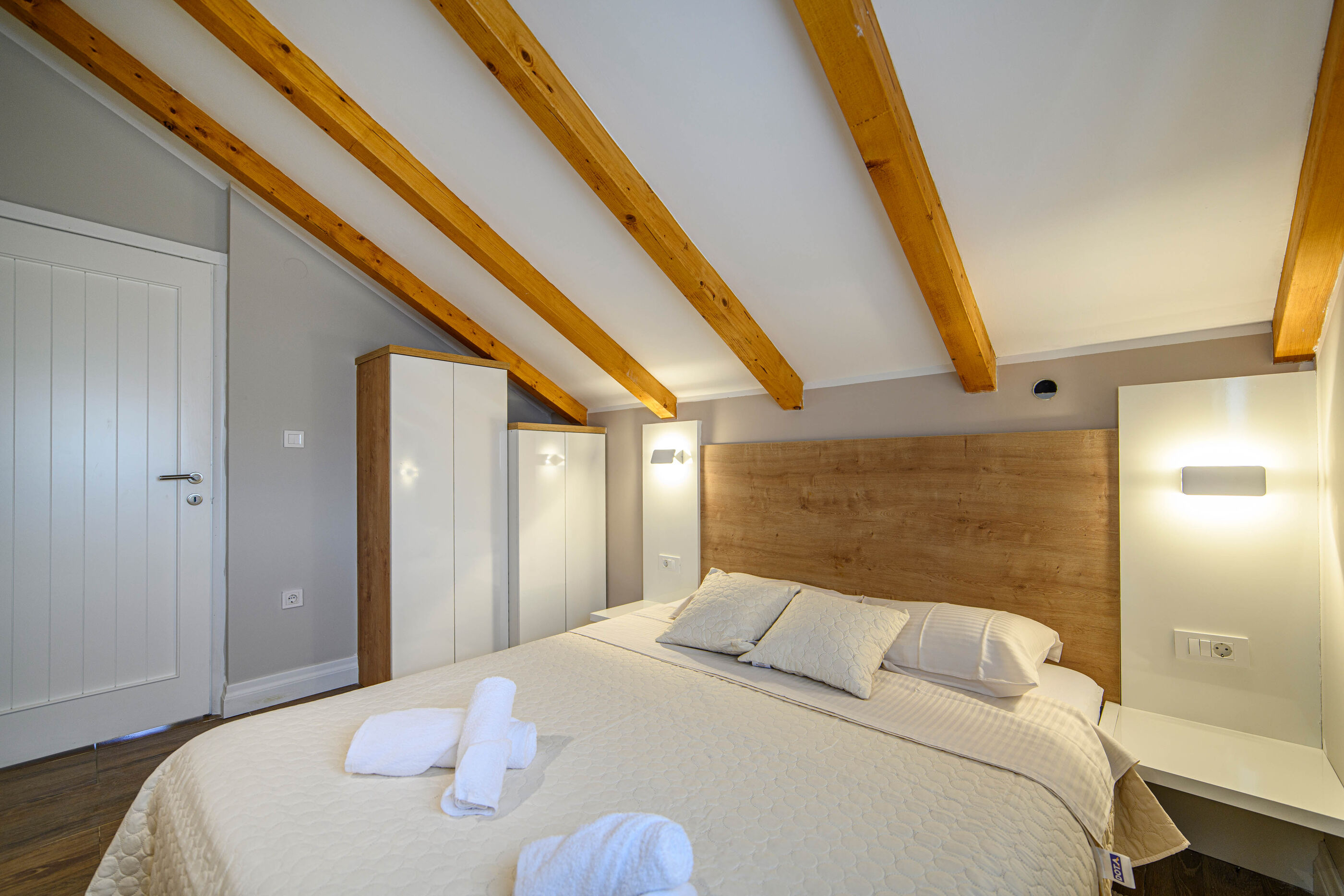 Apartments Oršula near old town 81791-A5