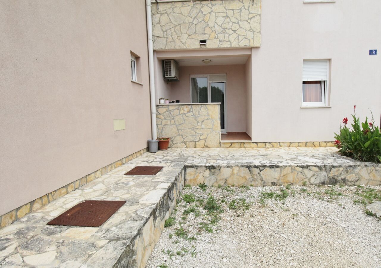 Apartment Arian Zambratija 79165-A1