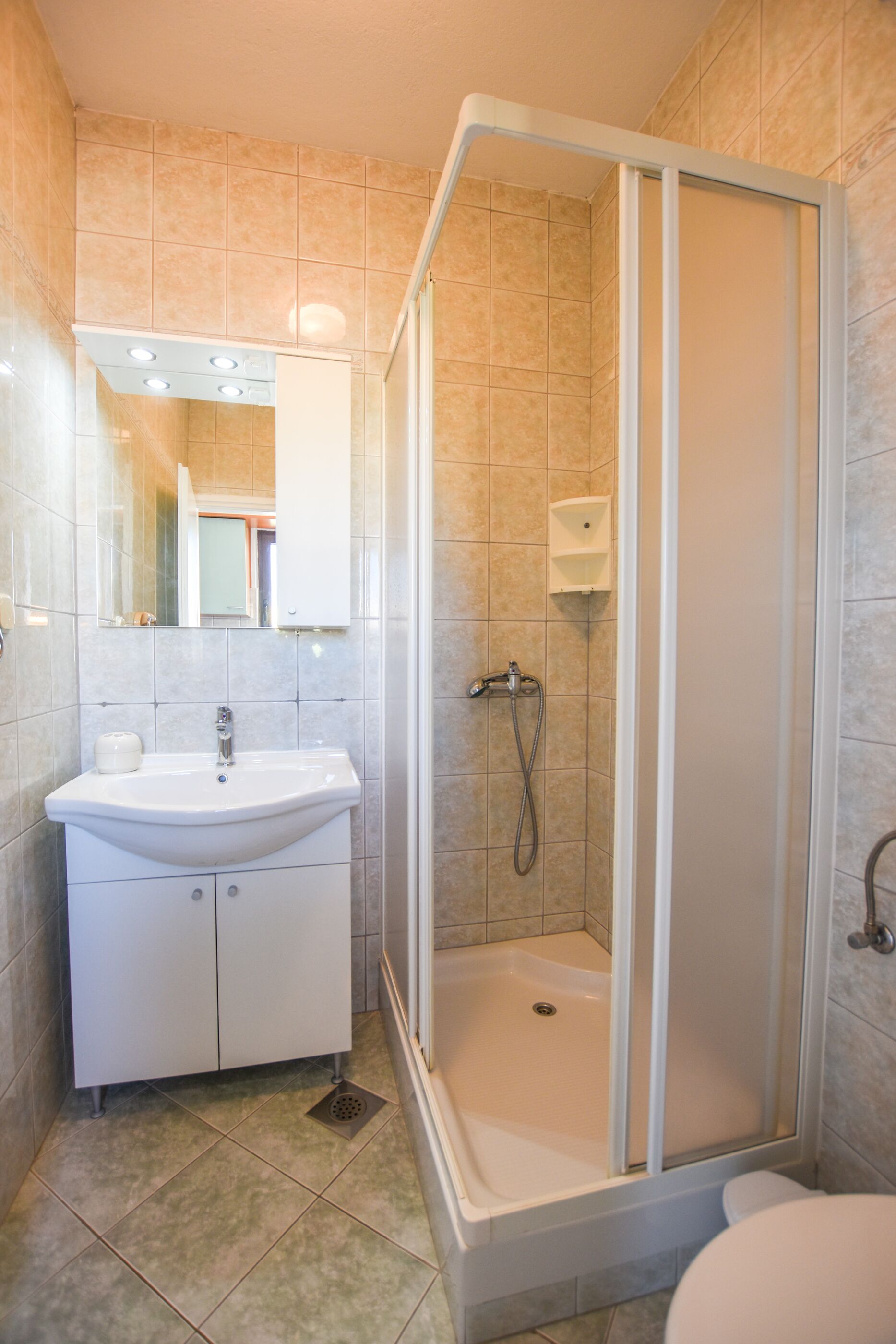 Apartments Marija 27941-A1