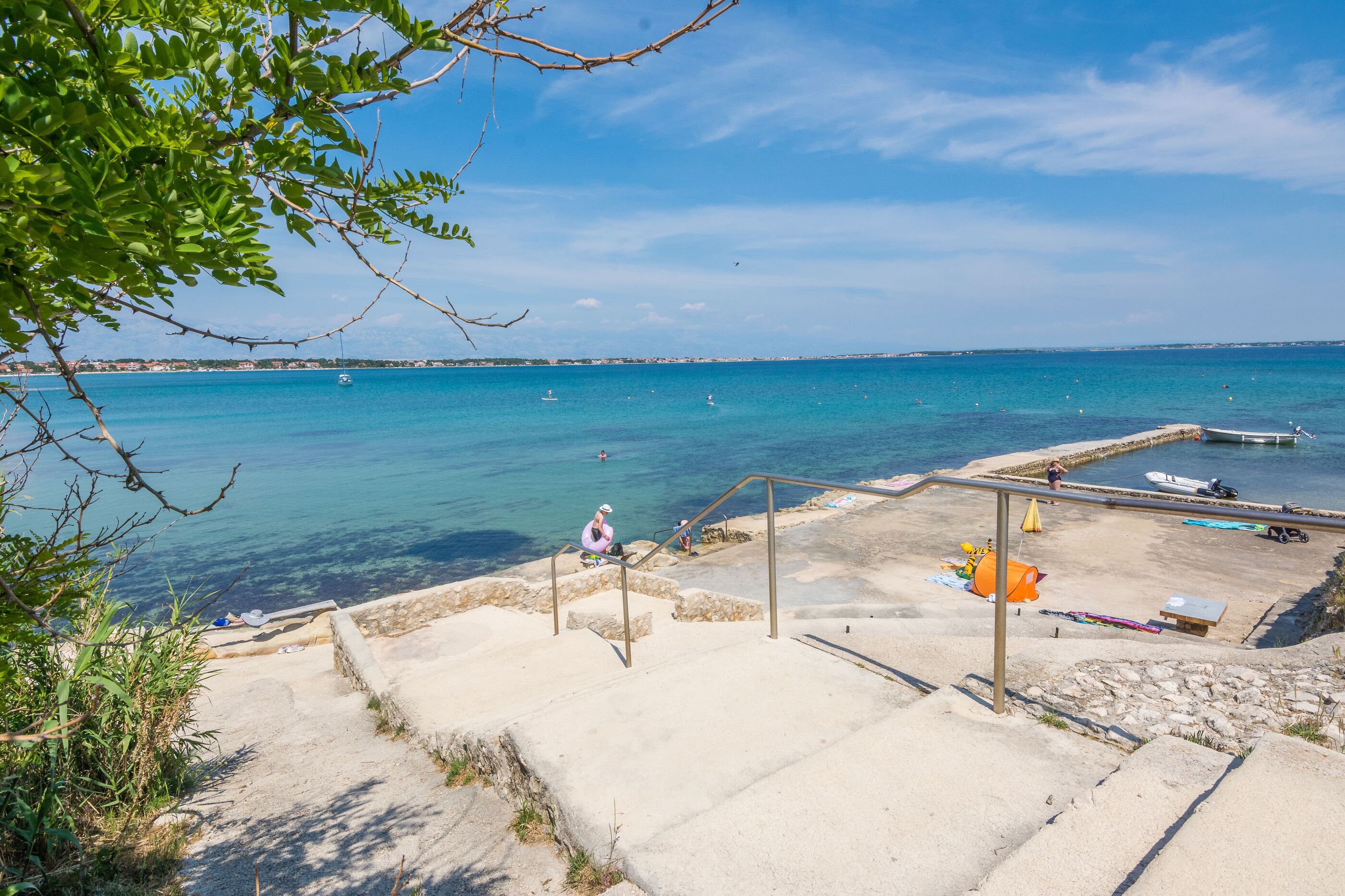 Apartments Bilic 33481-A2