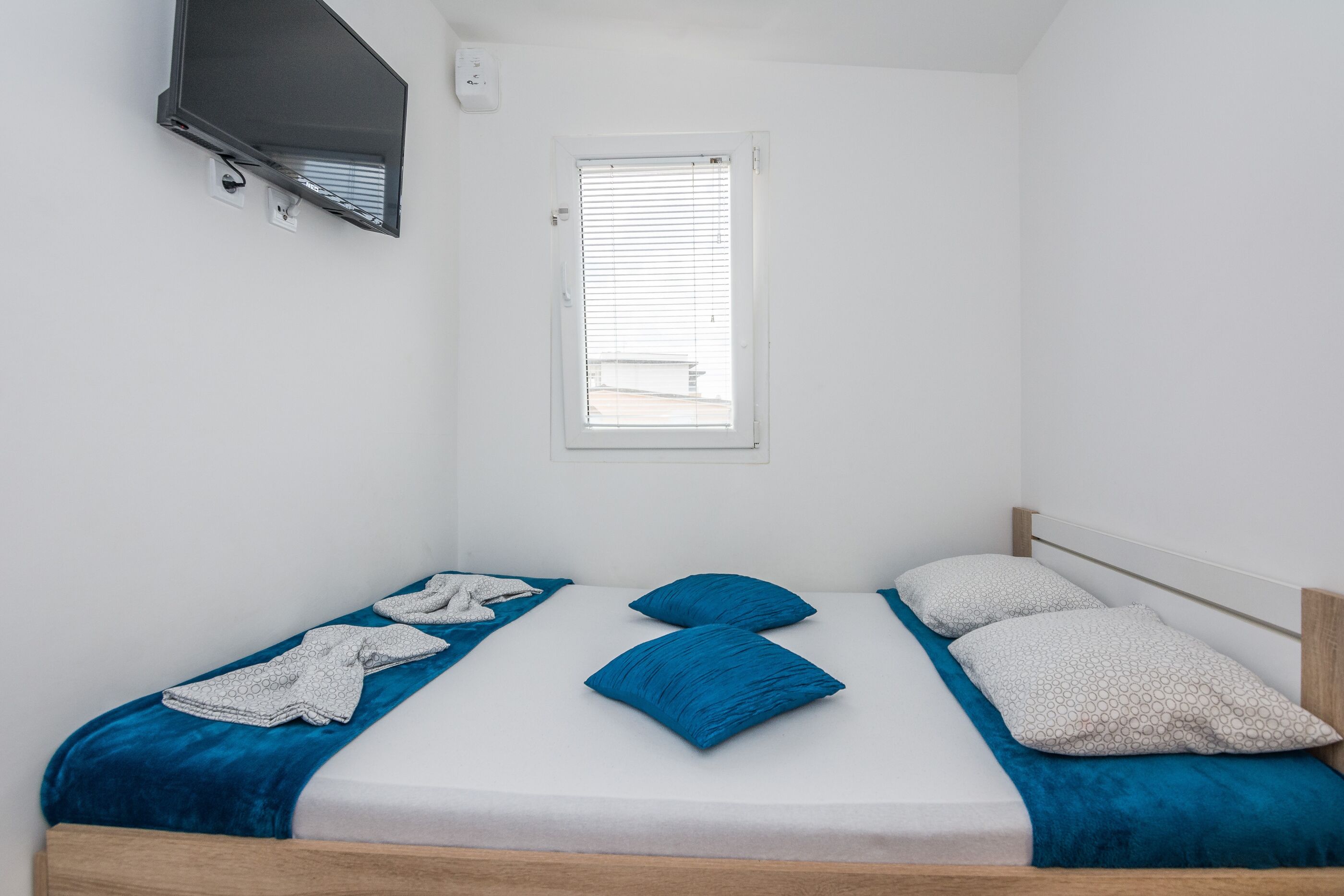 Apartments Ivanusevic 72058-A1