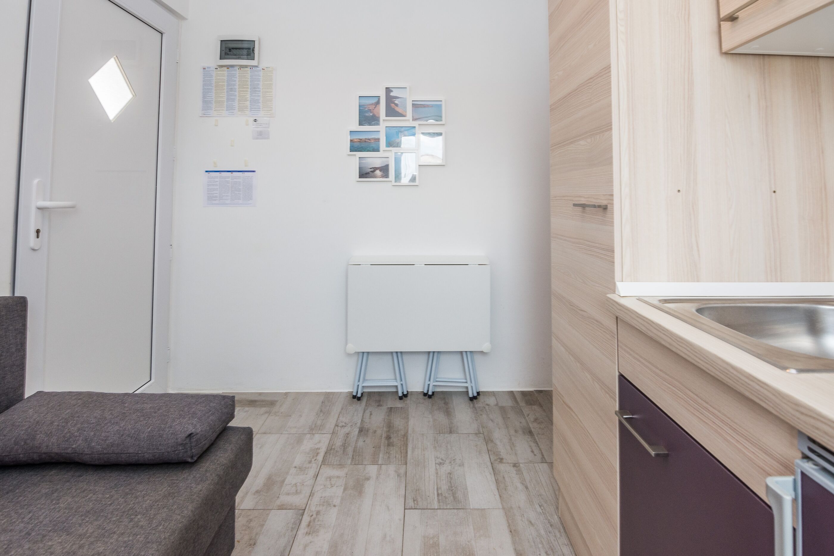Apartments Ivanusevic 72058-A2
