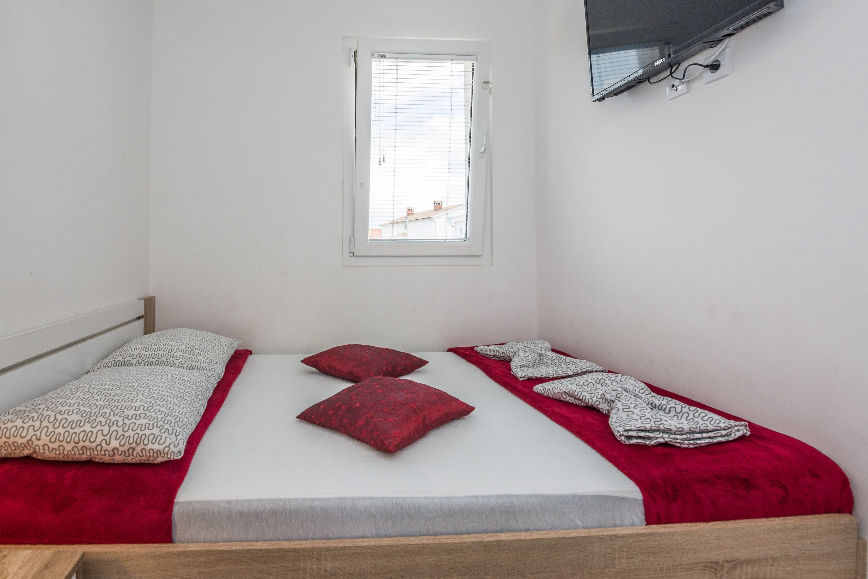 Apartments Ivanusevic 72058-A2
