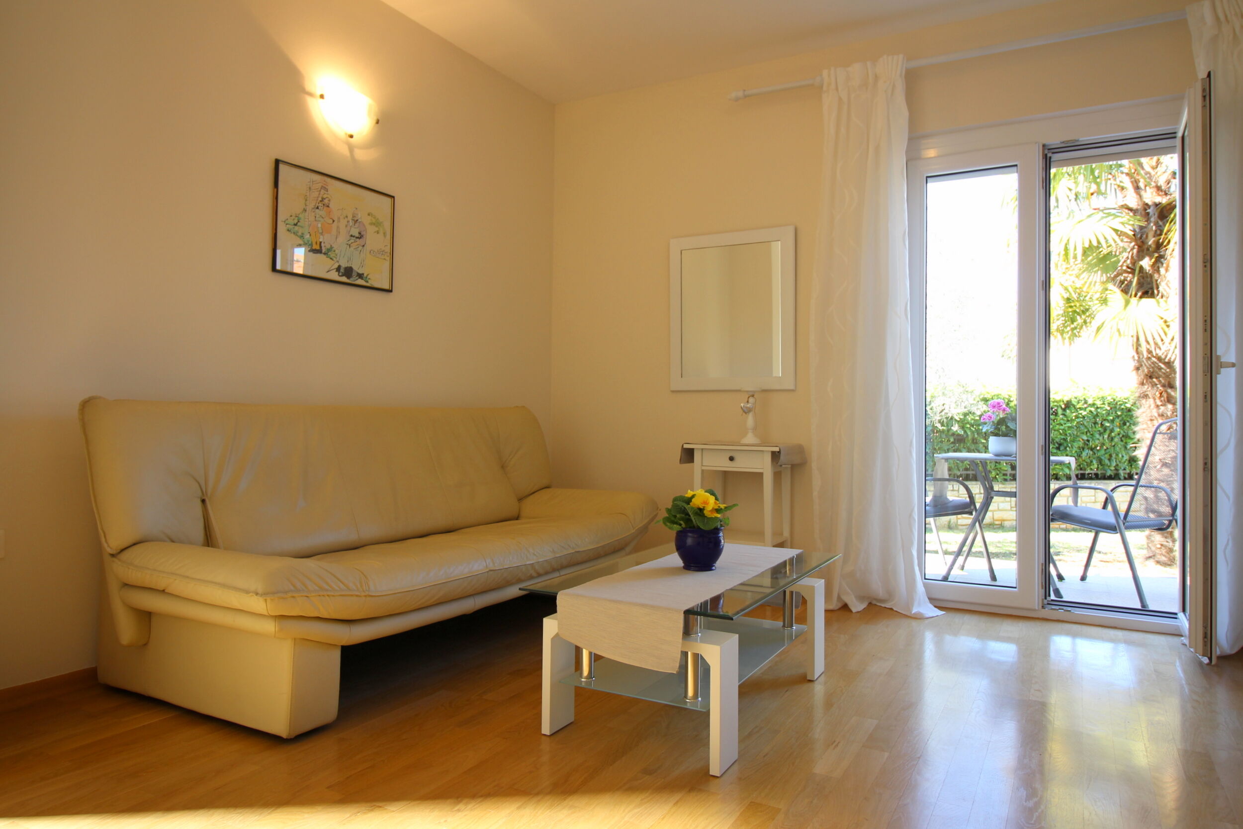 Apartment Paradiso 1 82681-A1