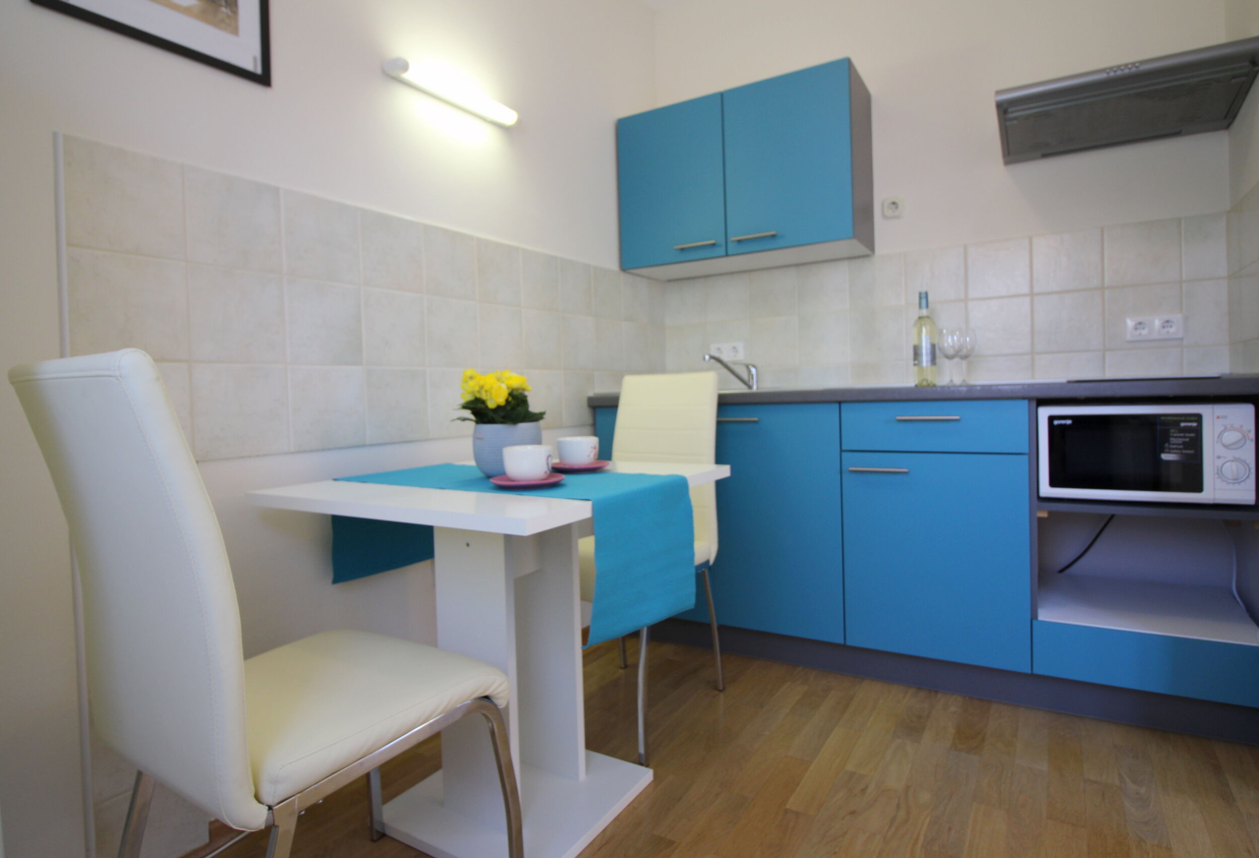 Apartment Paradiso 1 82681-A1