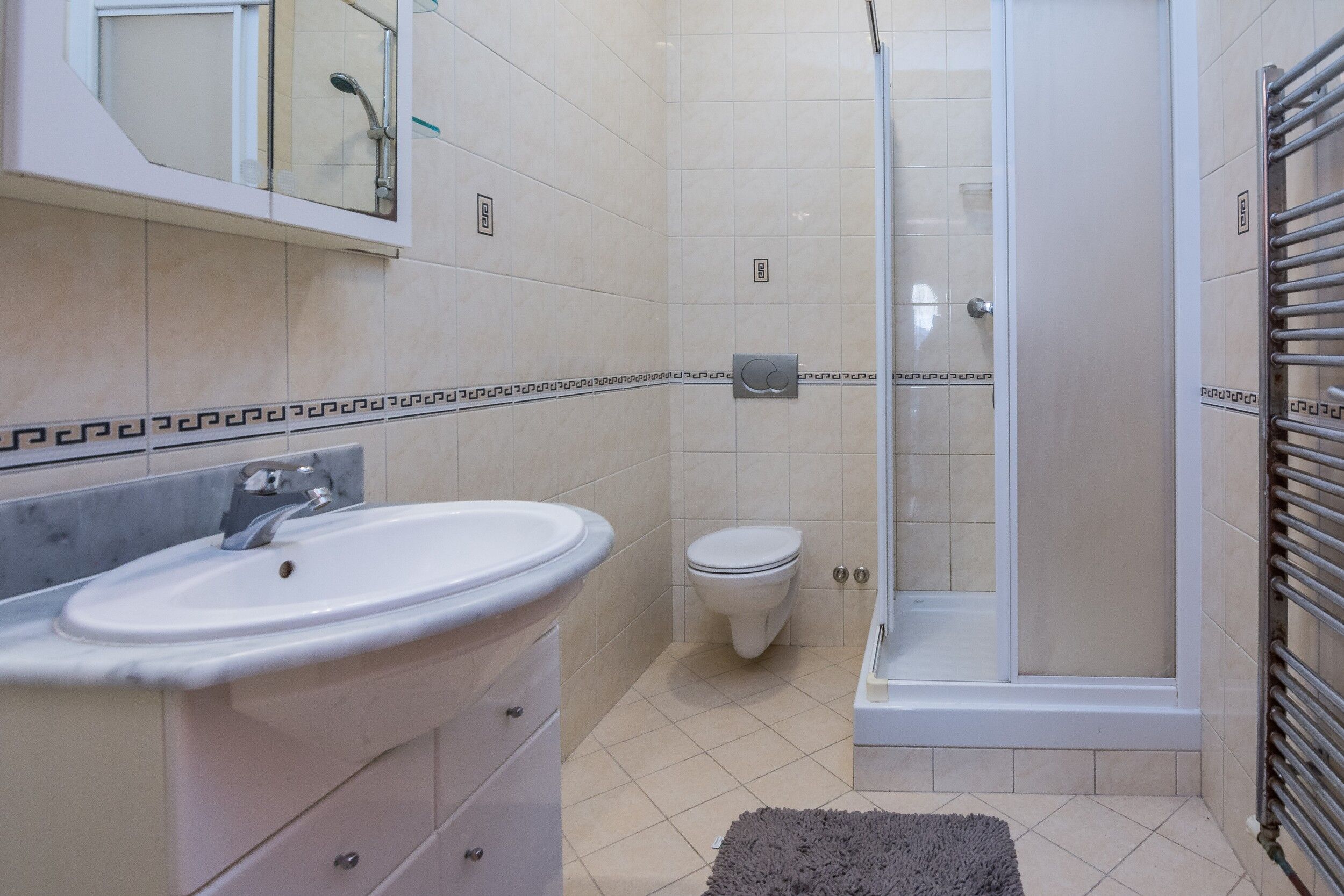 Apartments Weiss 64137-A1