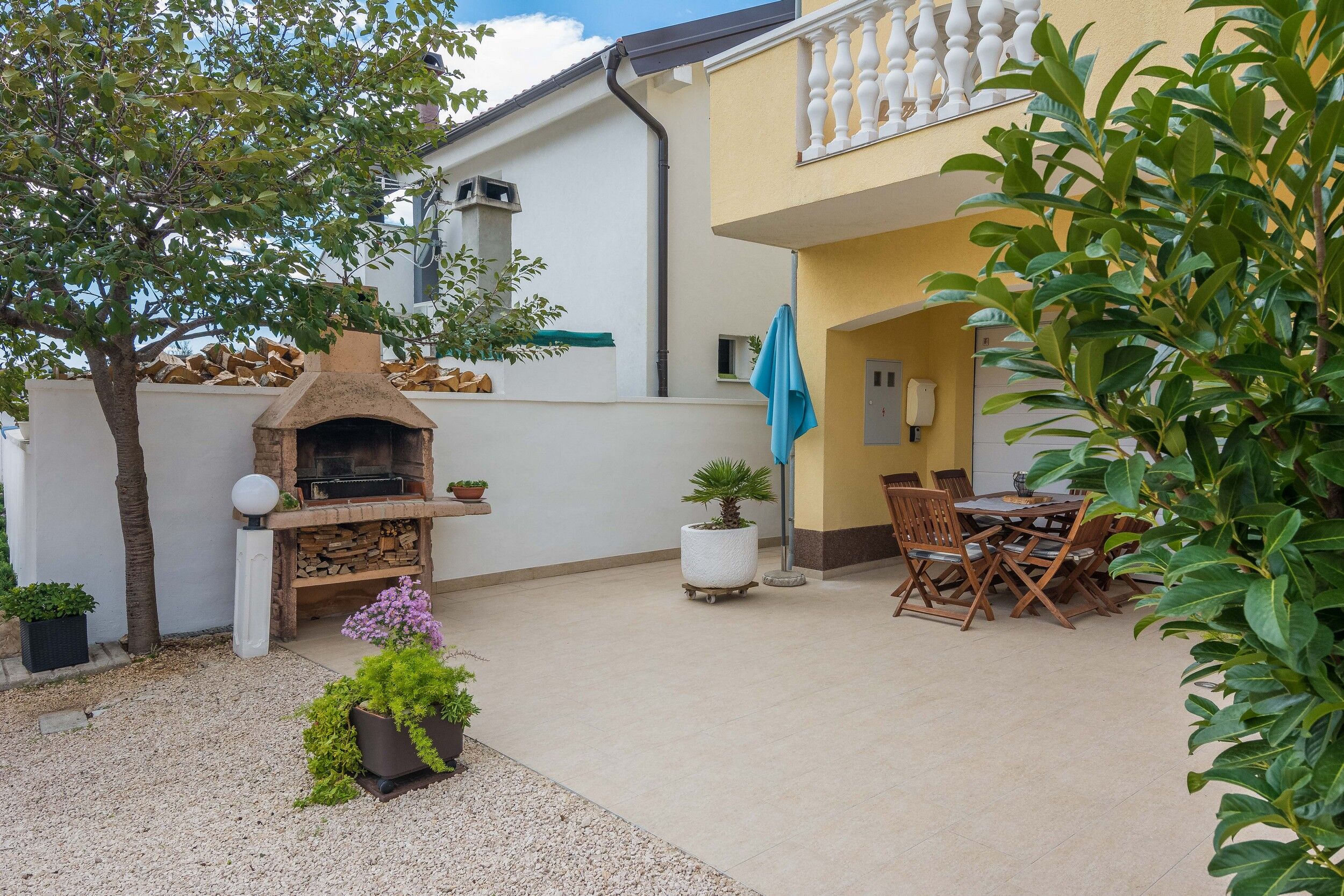 Apartments Sarlija 64139-A1