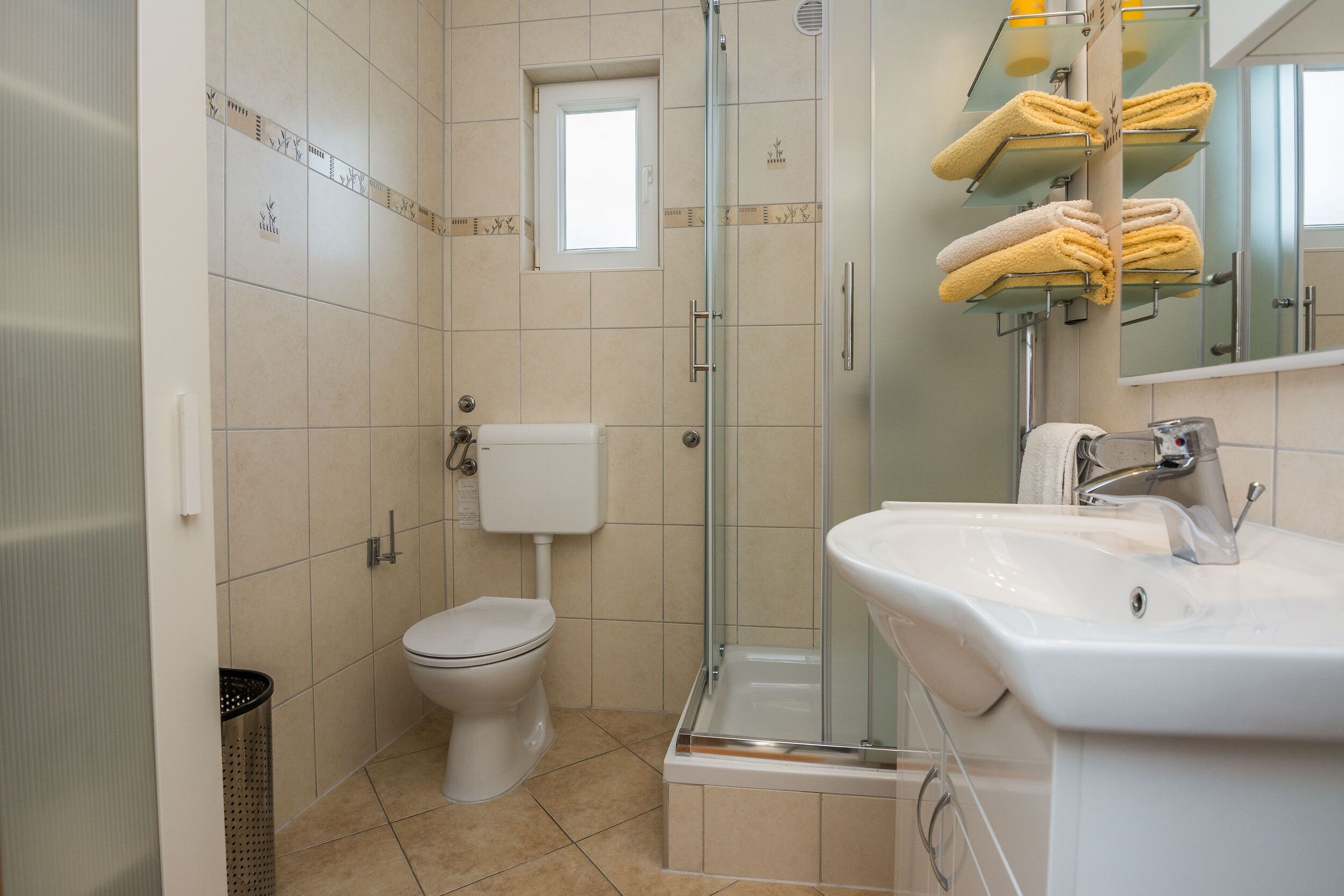 Apartments Sarlija 64139-A2