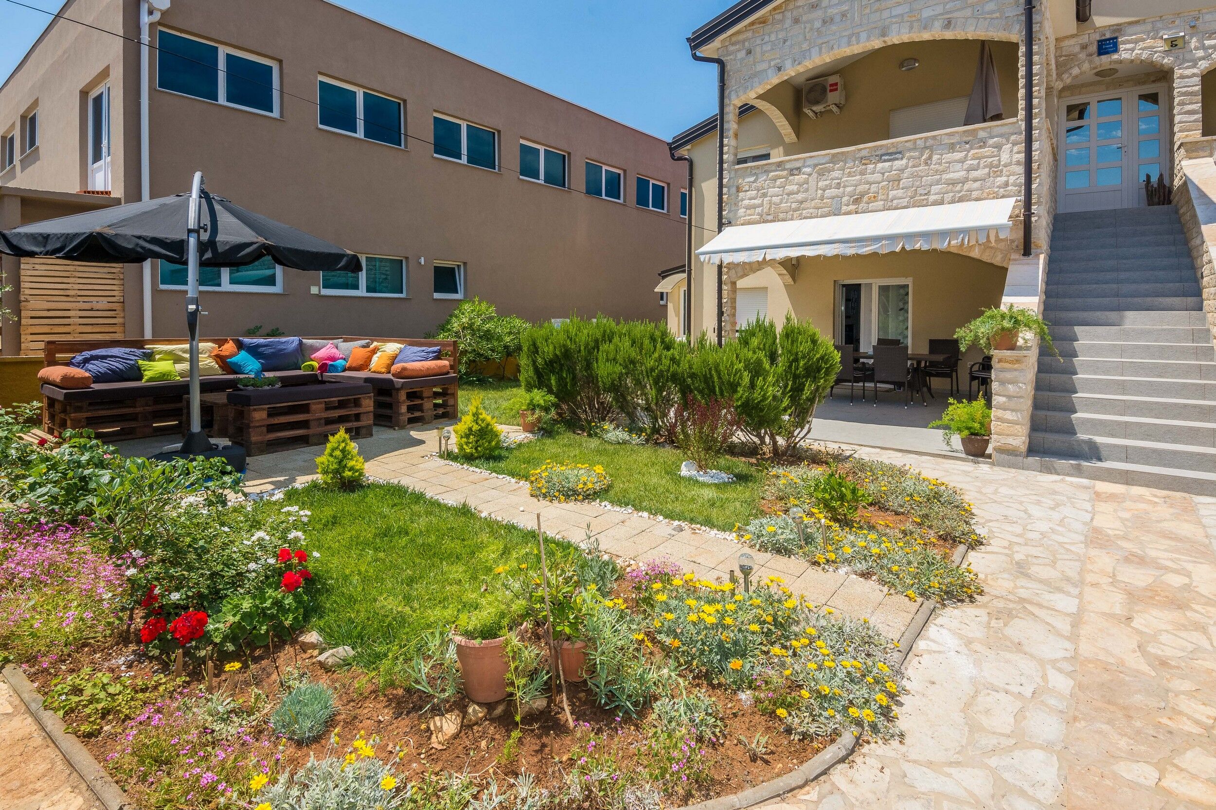 Apartments Galic Accommodation in Vir