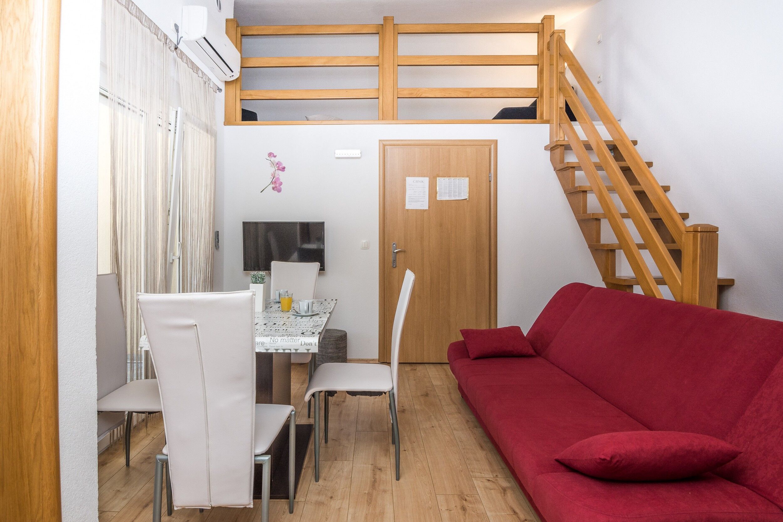Apartments Galic 17727-A2