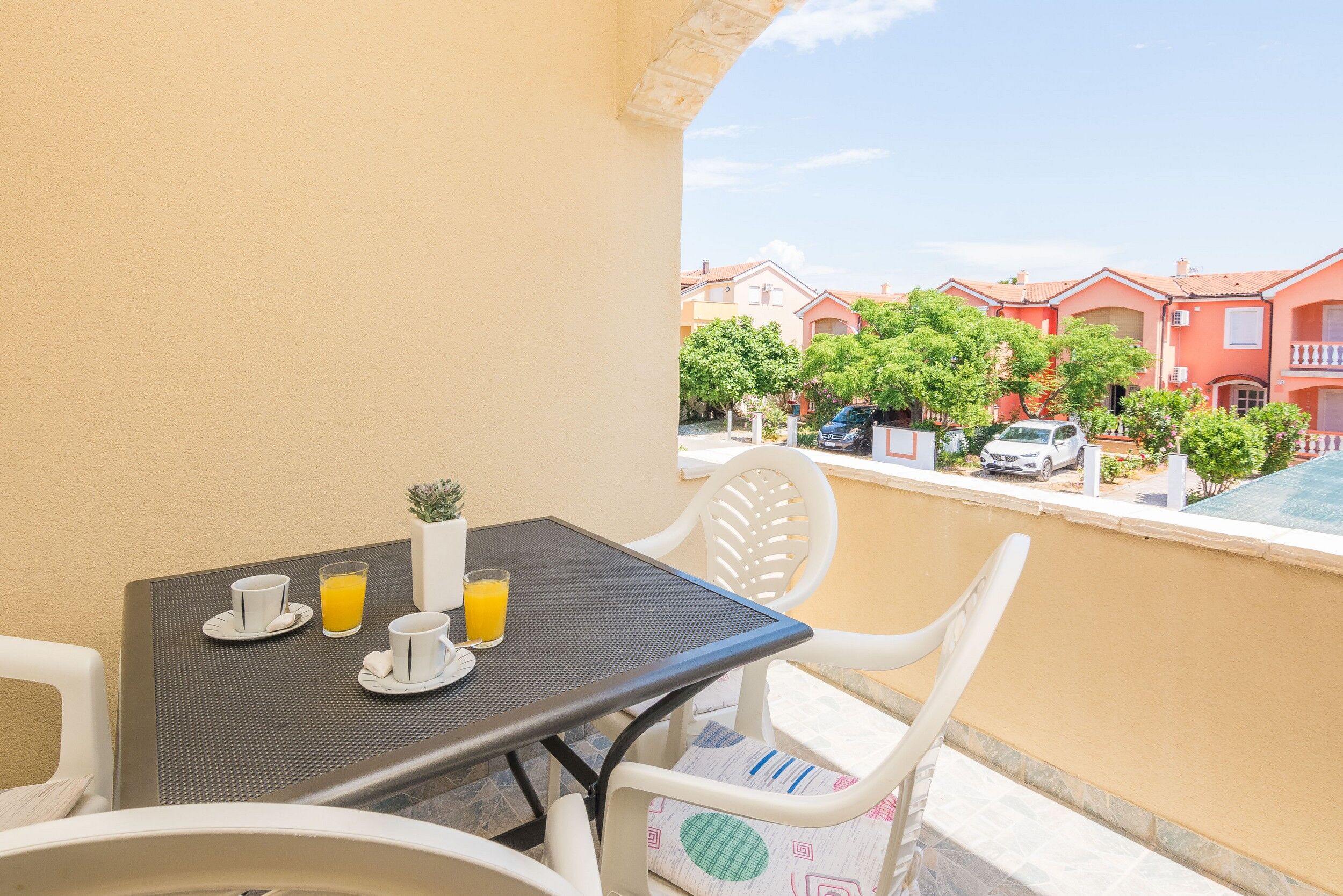 Apartments Galic 17727-A2