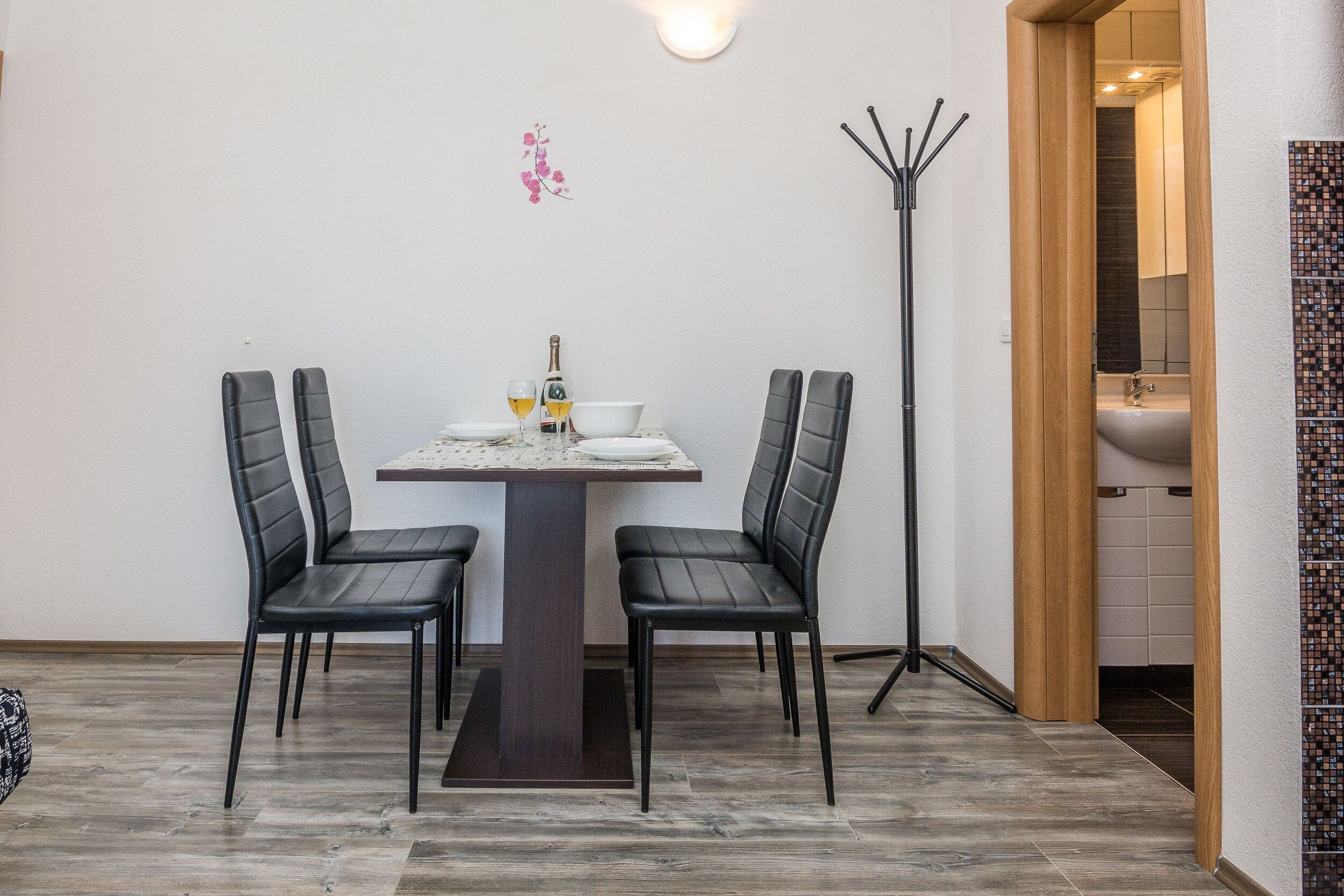 Apartments Galic 17727-A3