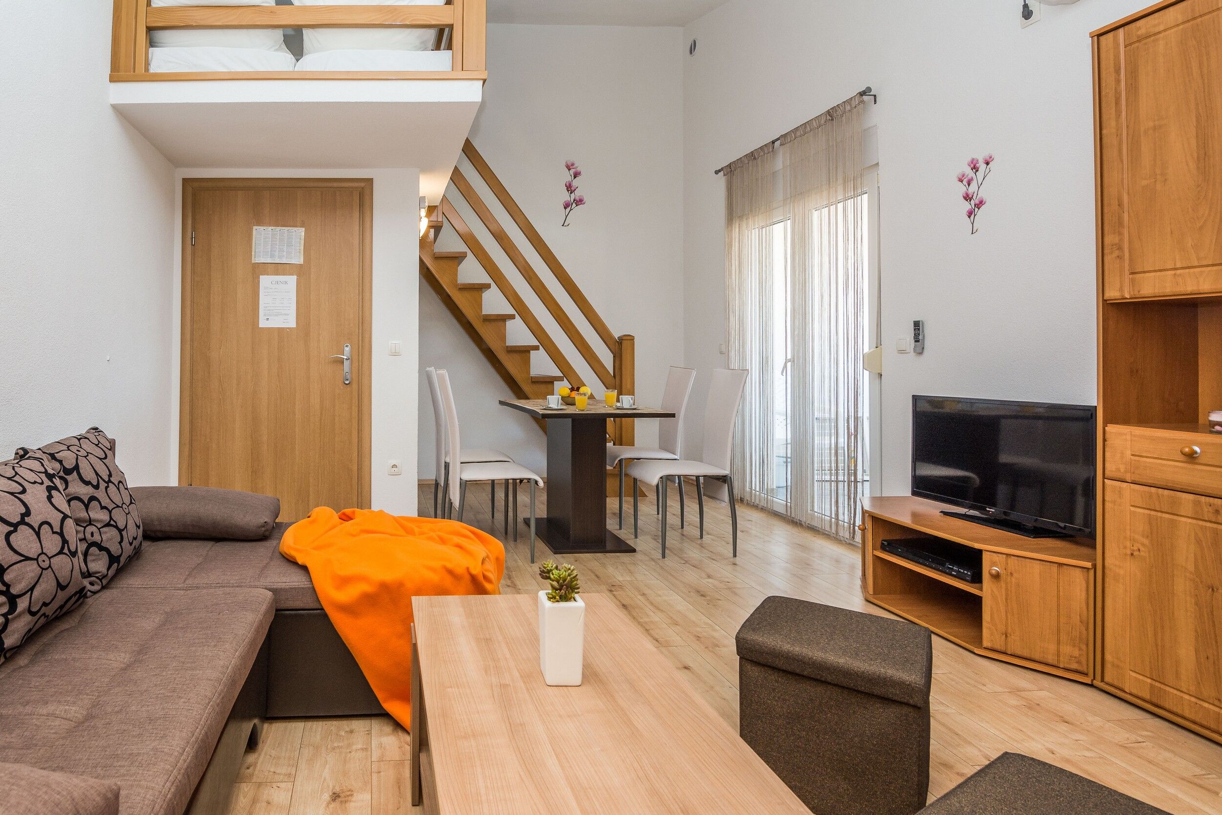 Apartments Galic 17727-A4