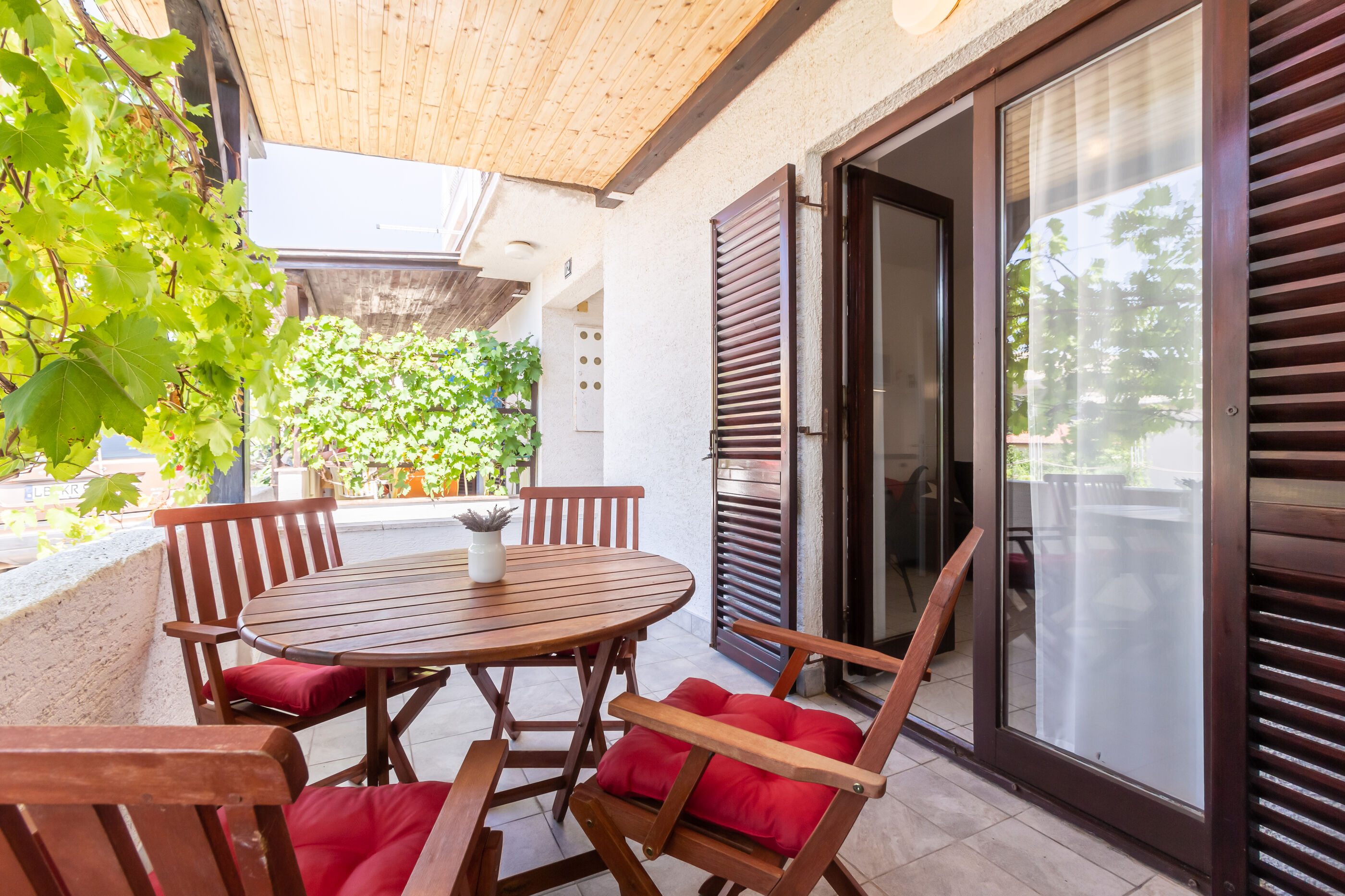 Apartments Vladan 79444-A1