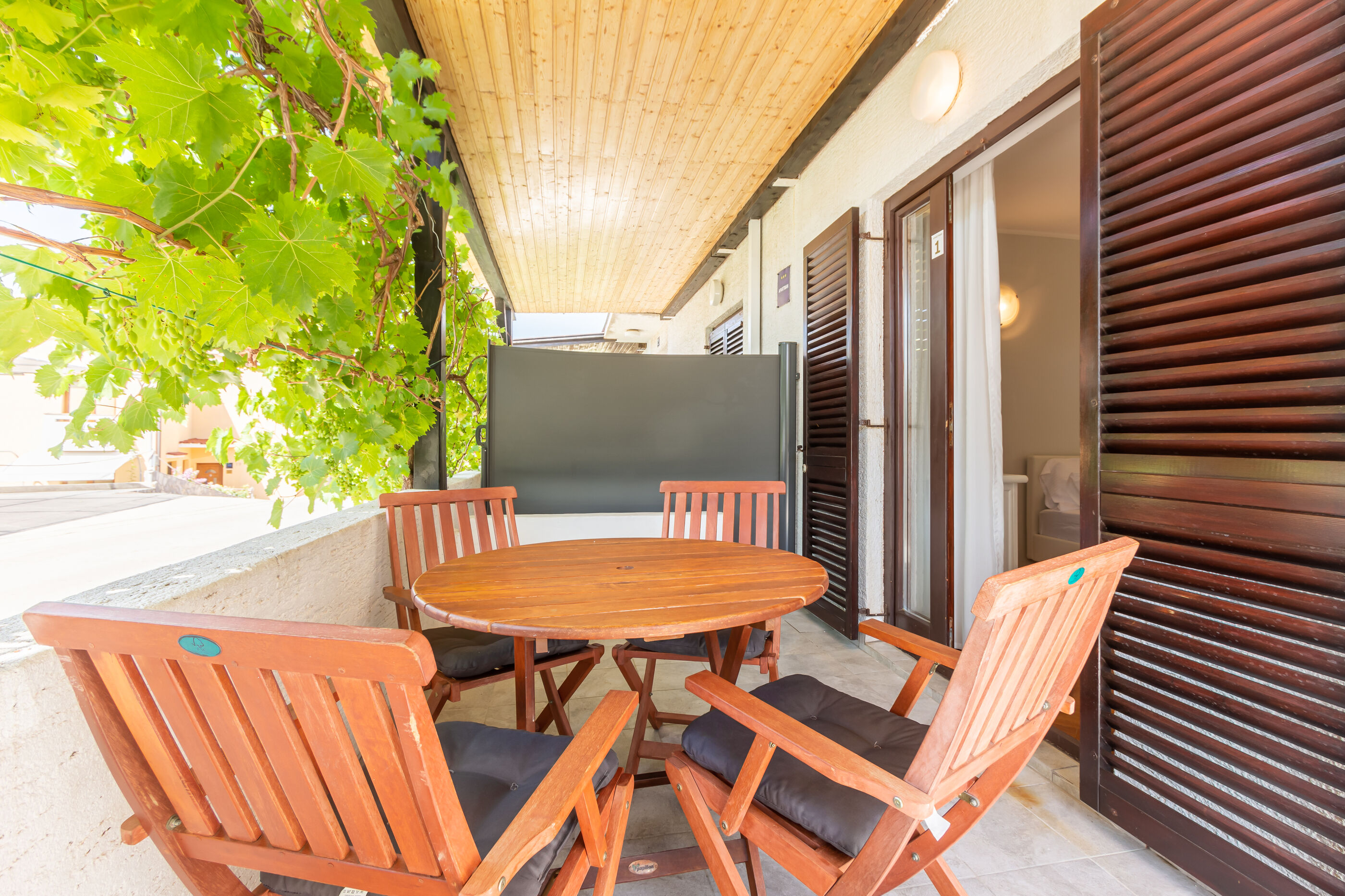 Apartments Vladan 79444-A2