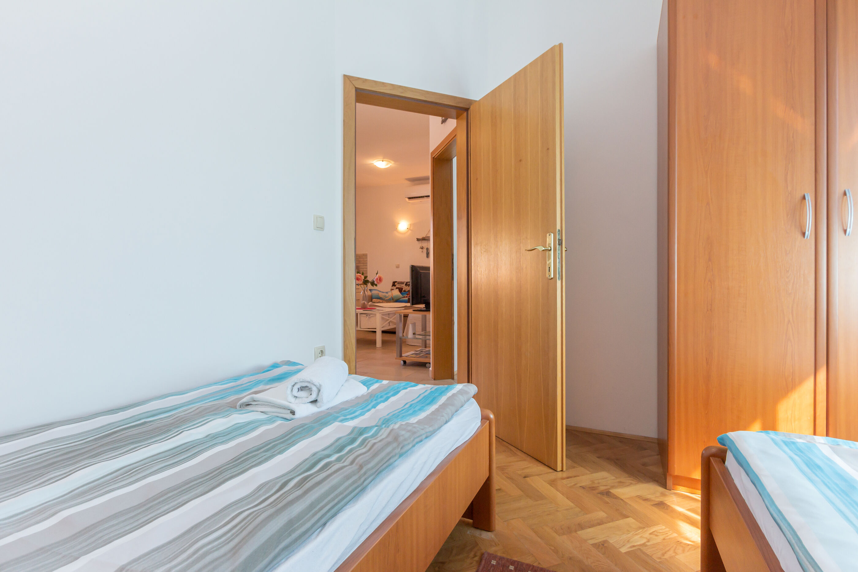 Apartments Ema i Mislav 79634-A1