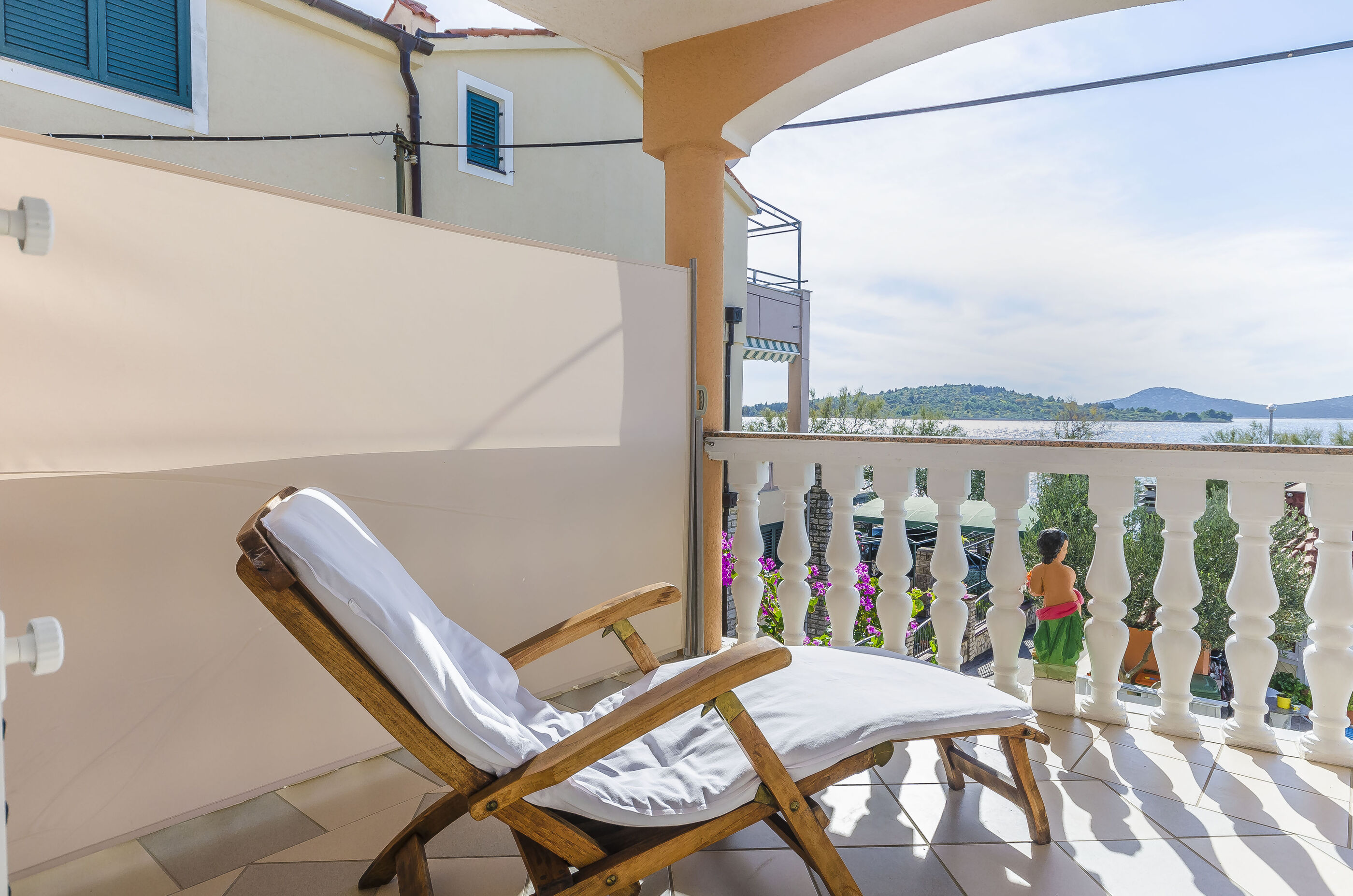 Apartments Ivanka on the beach 79411-A1