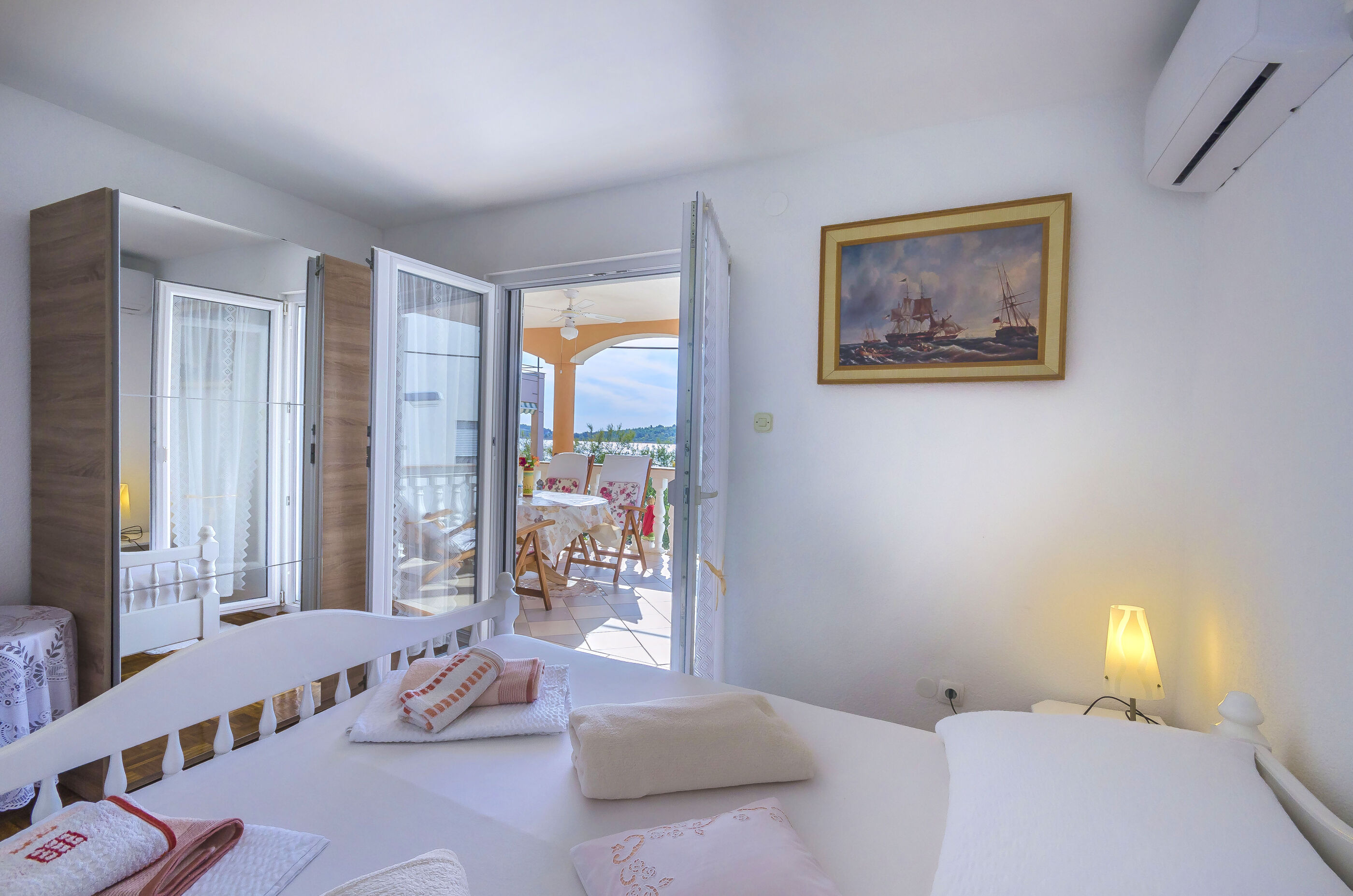 Apartments Ivanka on the beach 79411-A1
