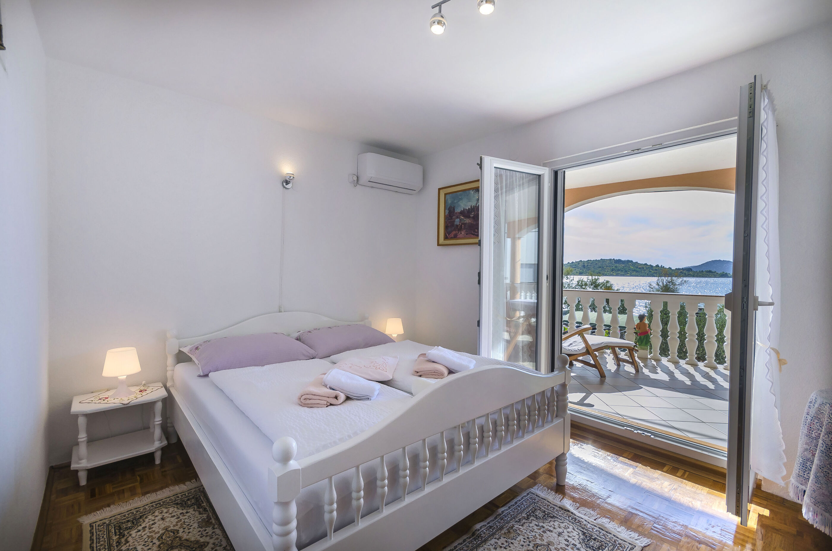 Apartments Ivanka on the beach 79411-A1
