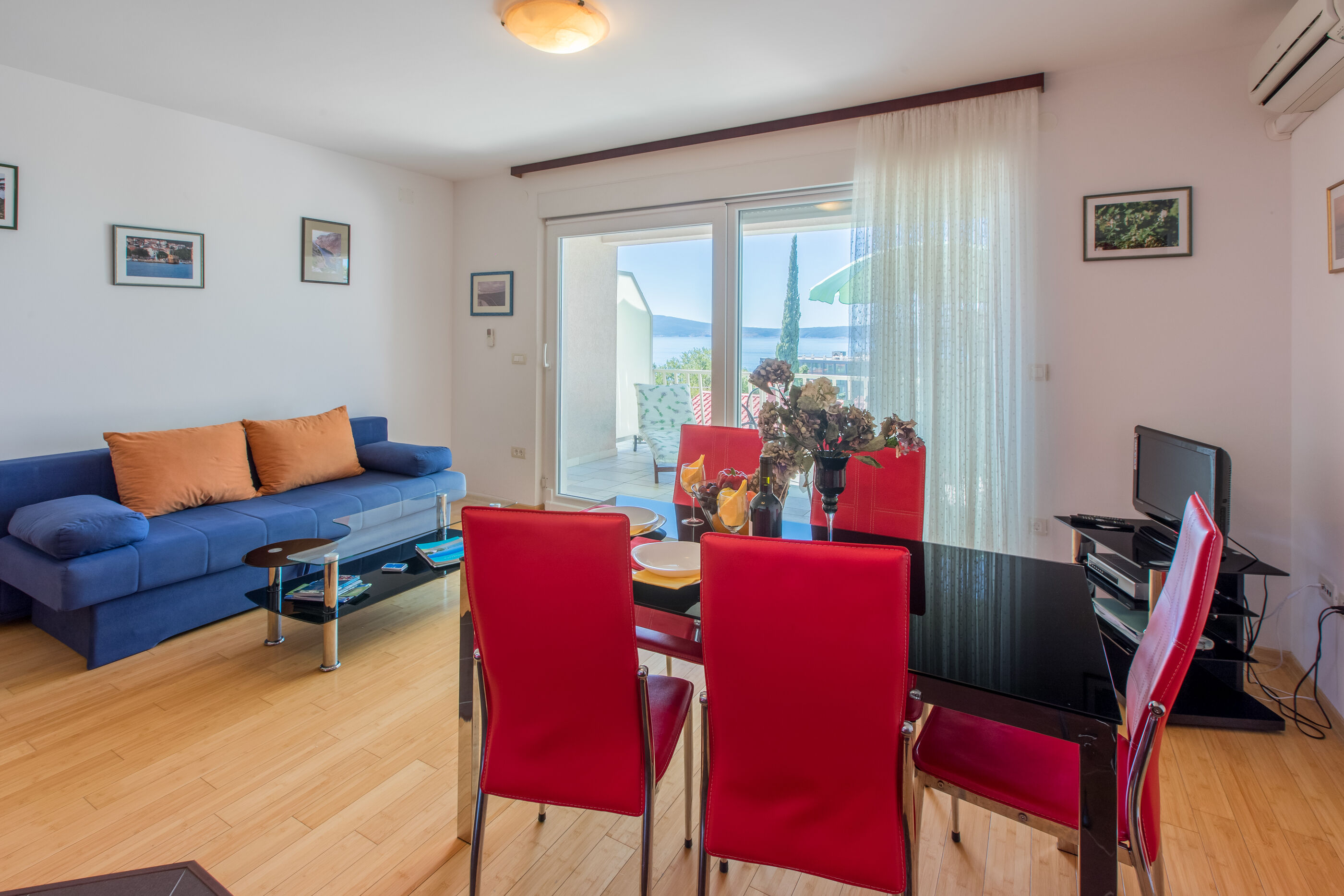 Apartments Robić 62571-A1