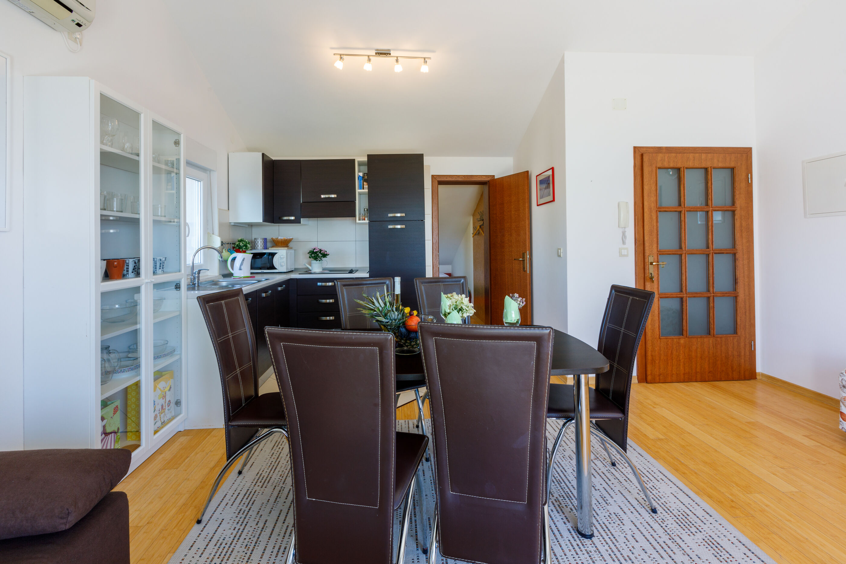 Apartments Robić 62571-A2