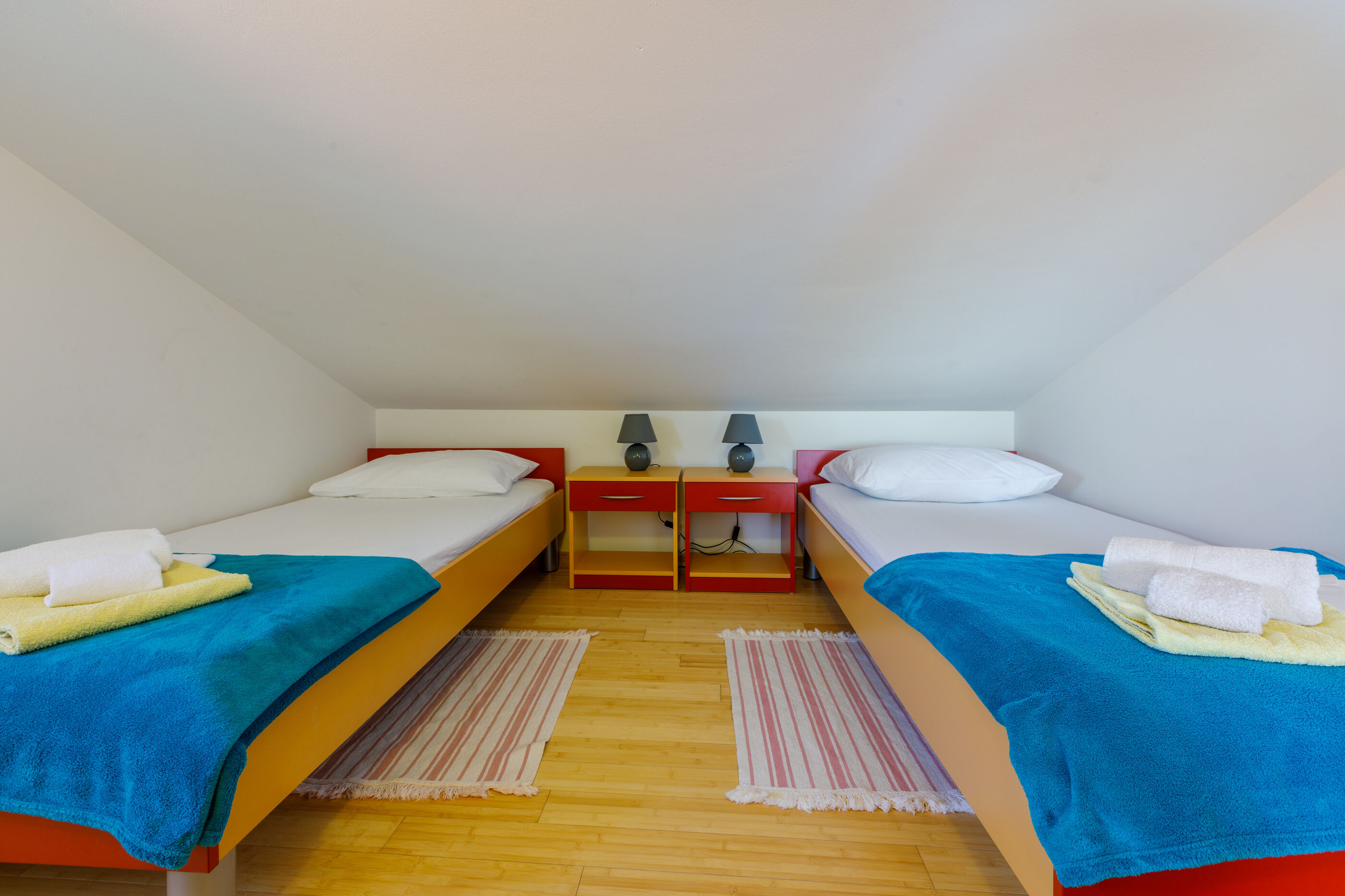 Apartments Robić 62571-A2
