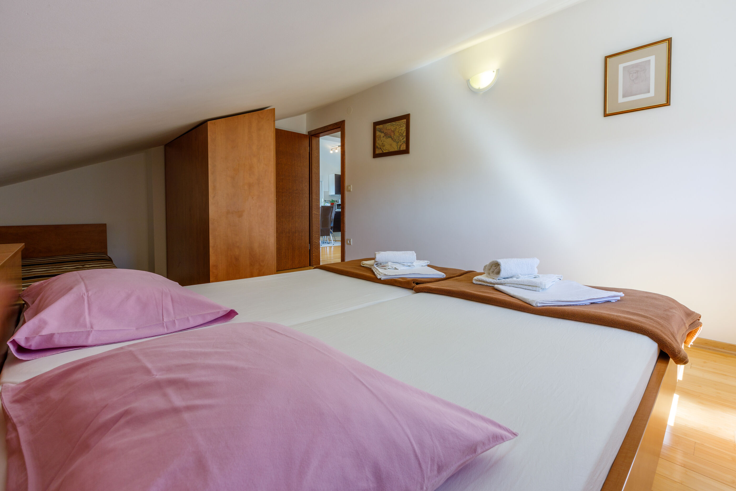 Apartments Robić 62571-A2