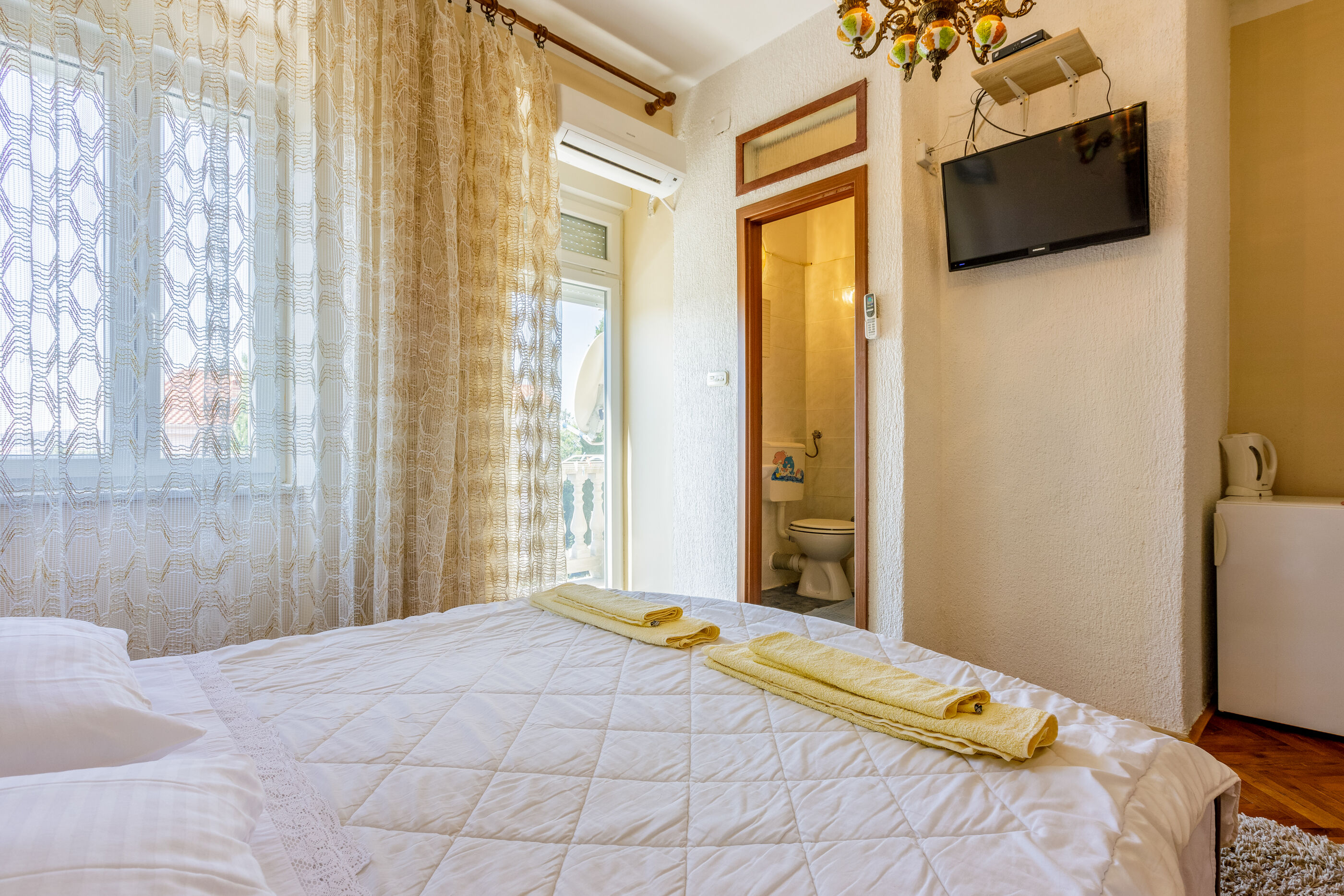 Rooms CICO 63861-S1