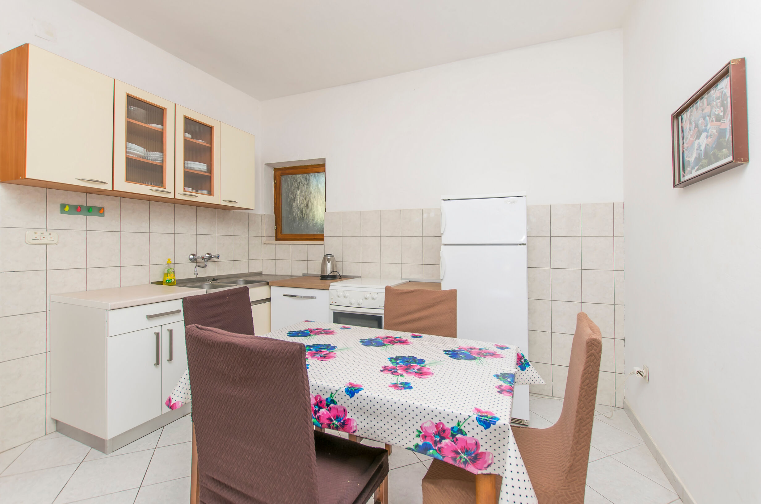 Apartments Kata 14401-A1