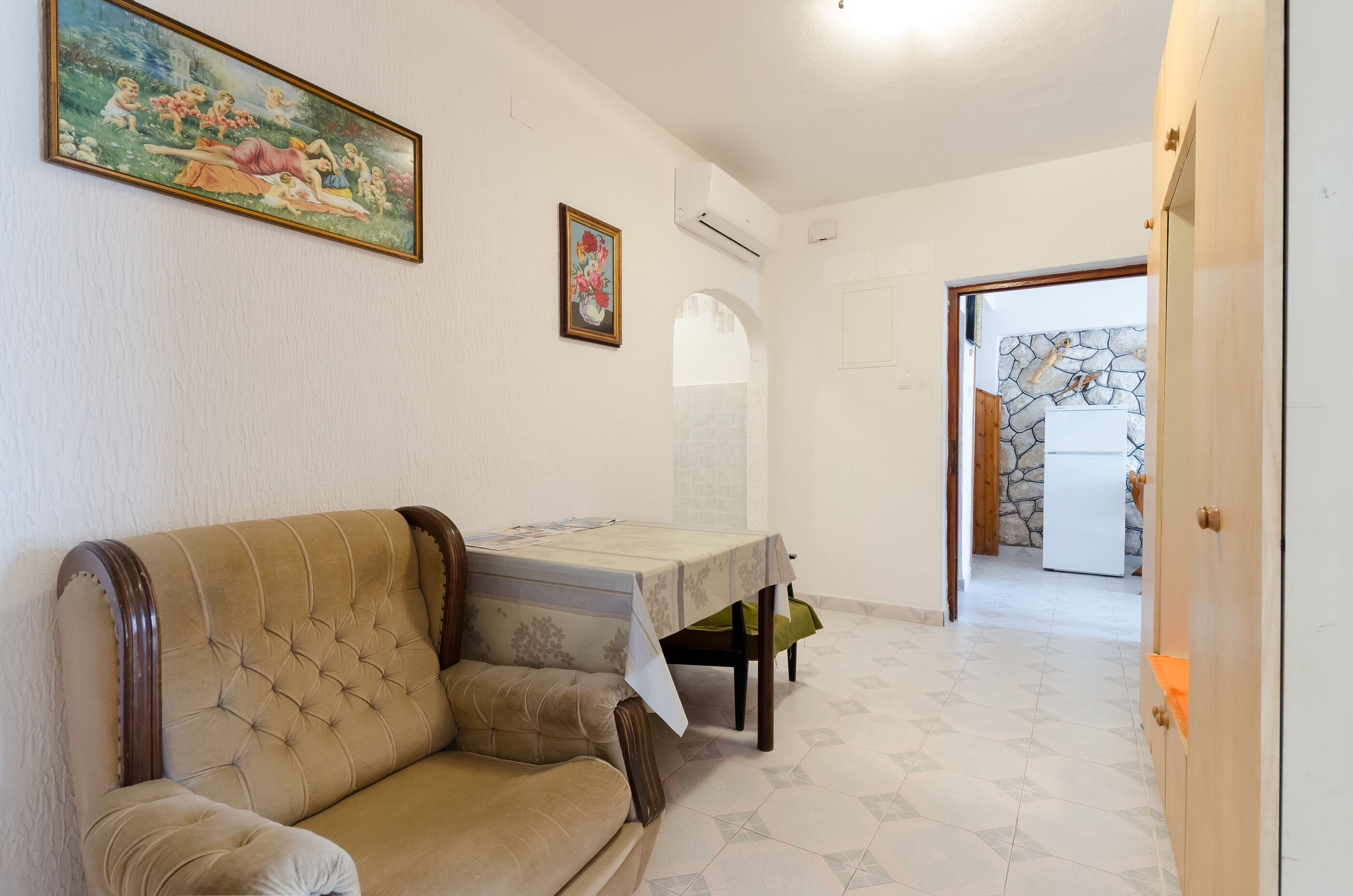 Apartments Luce 88031-A2
