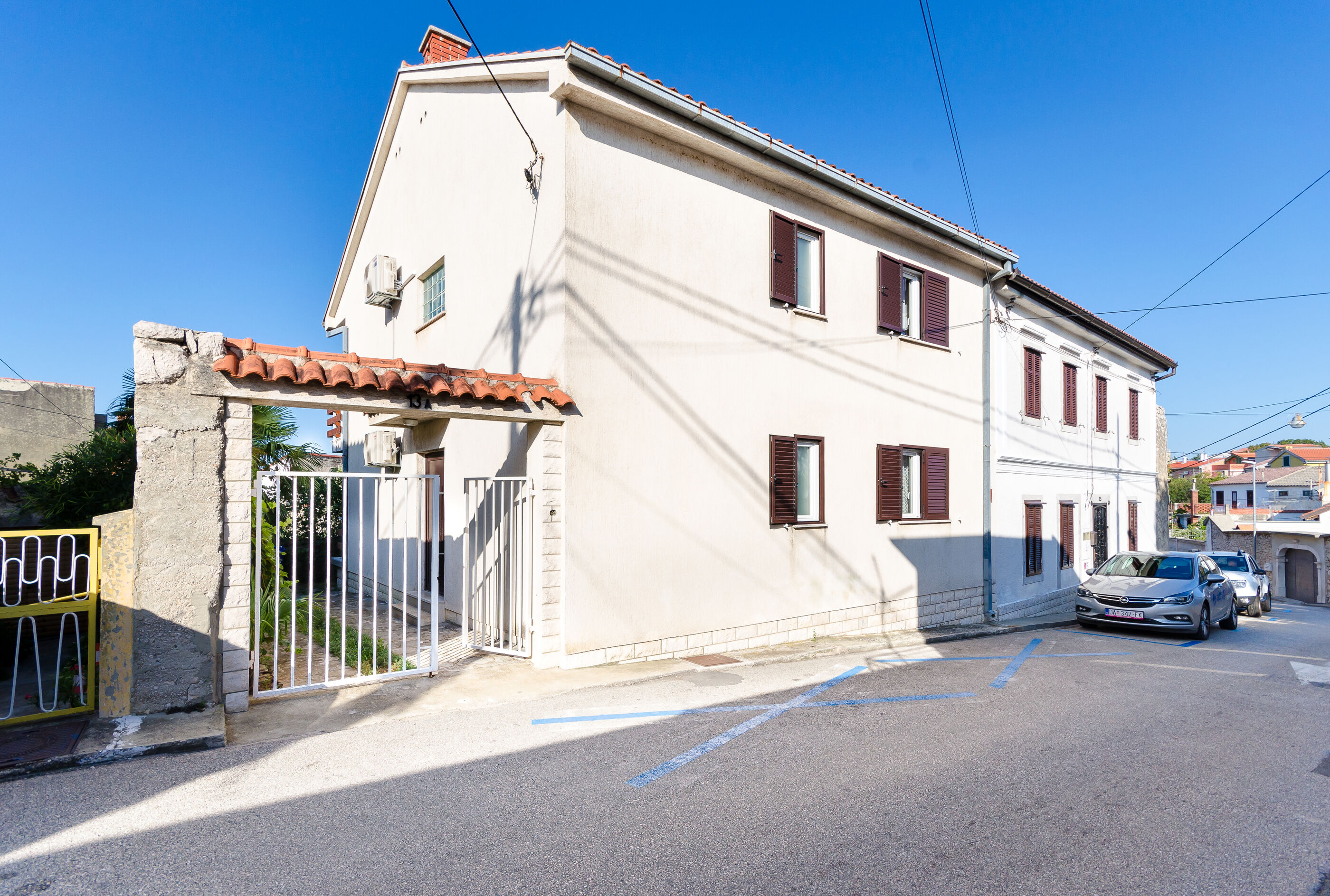House Andrijana 61631-K1