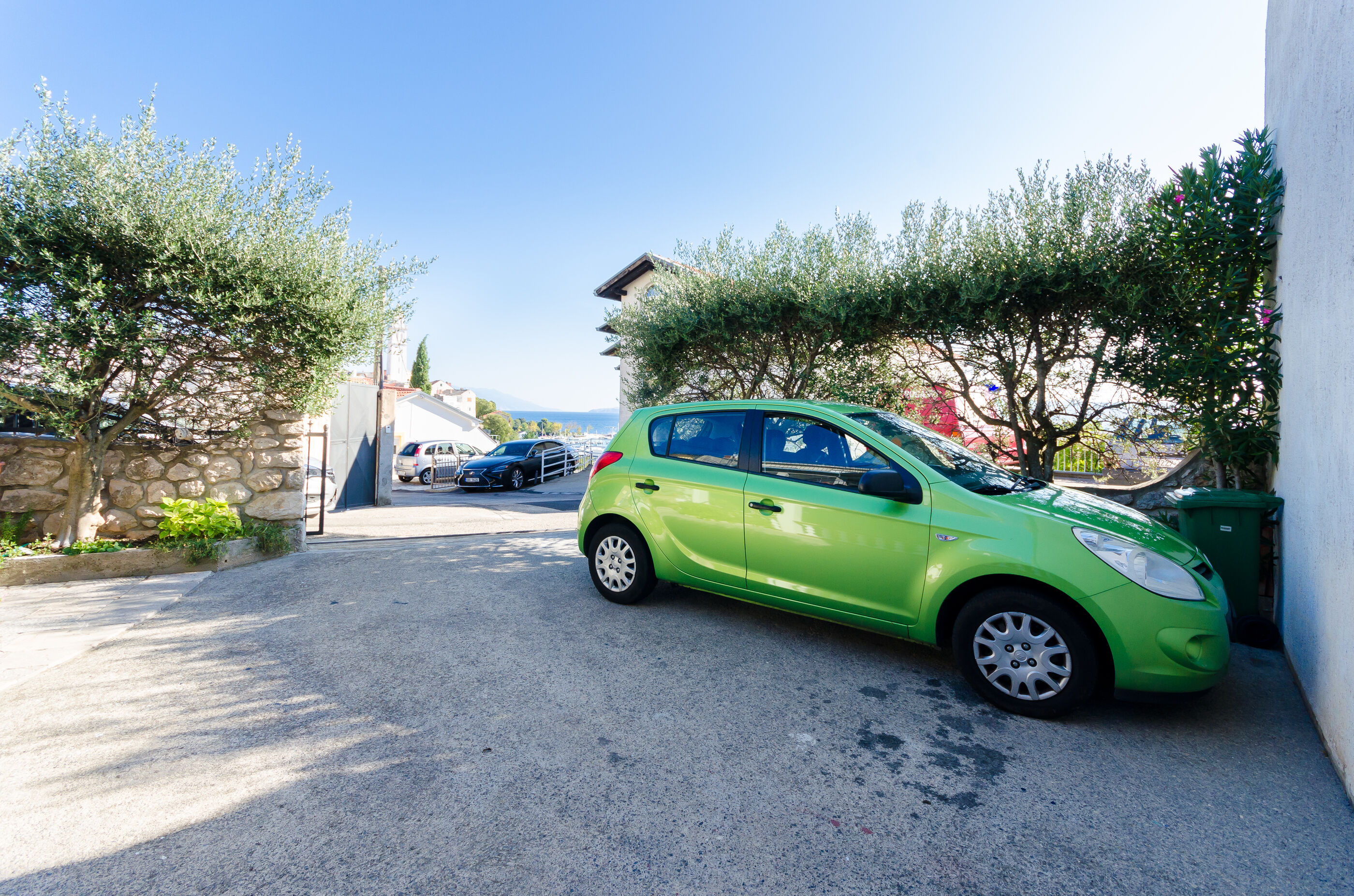 Apartment Goran 61671-A1