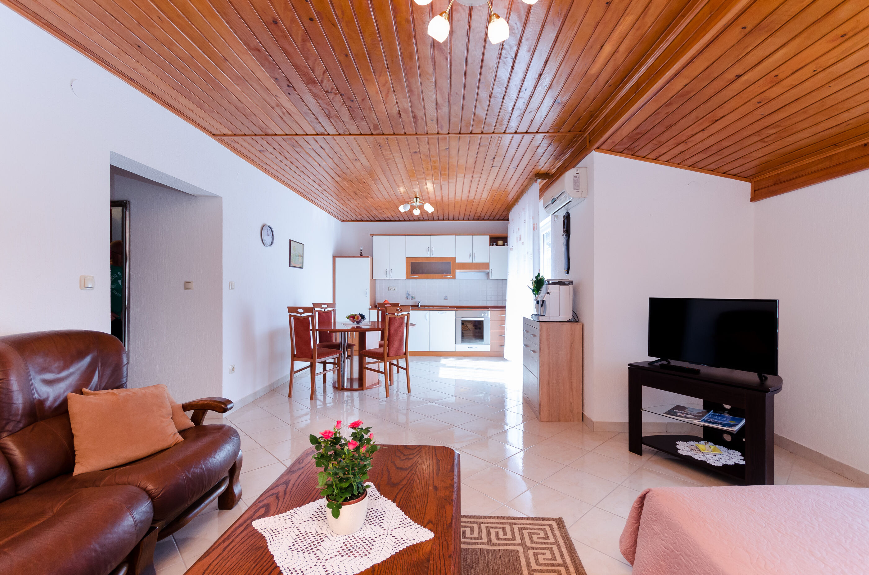 Apartments Maravera 86451-A2