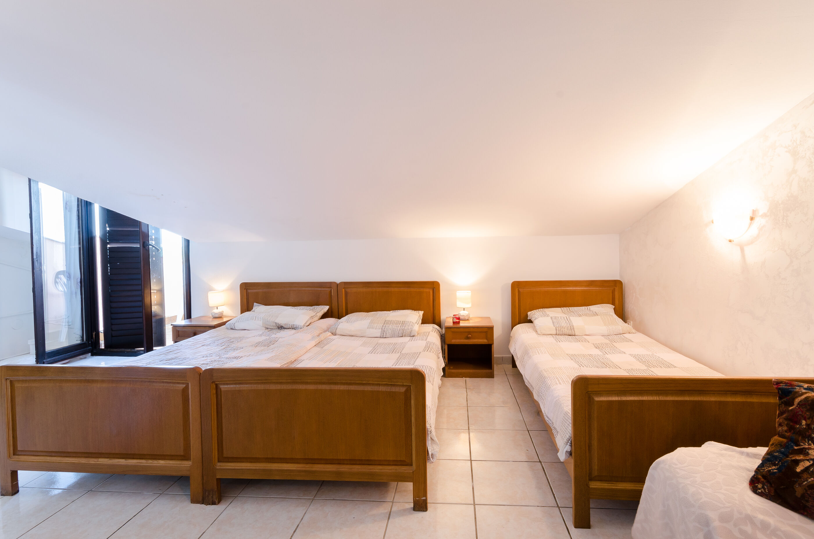 Apartments Drago 70881-A7