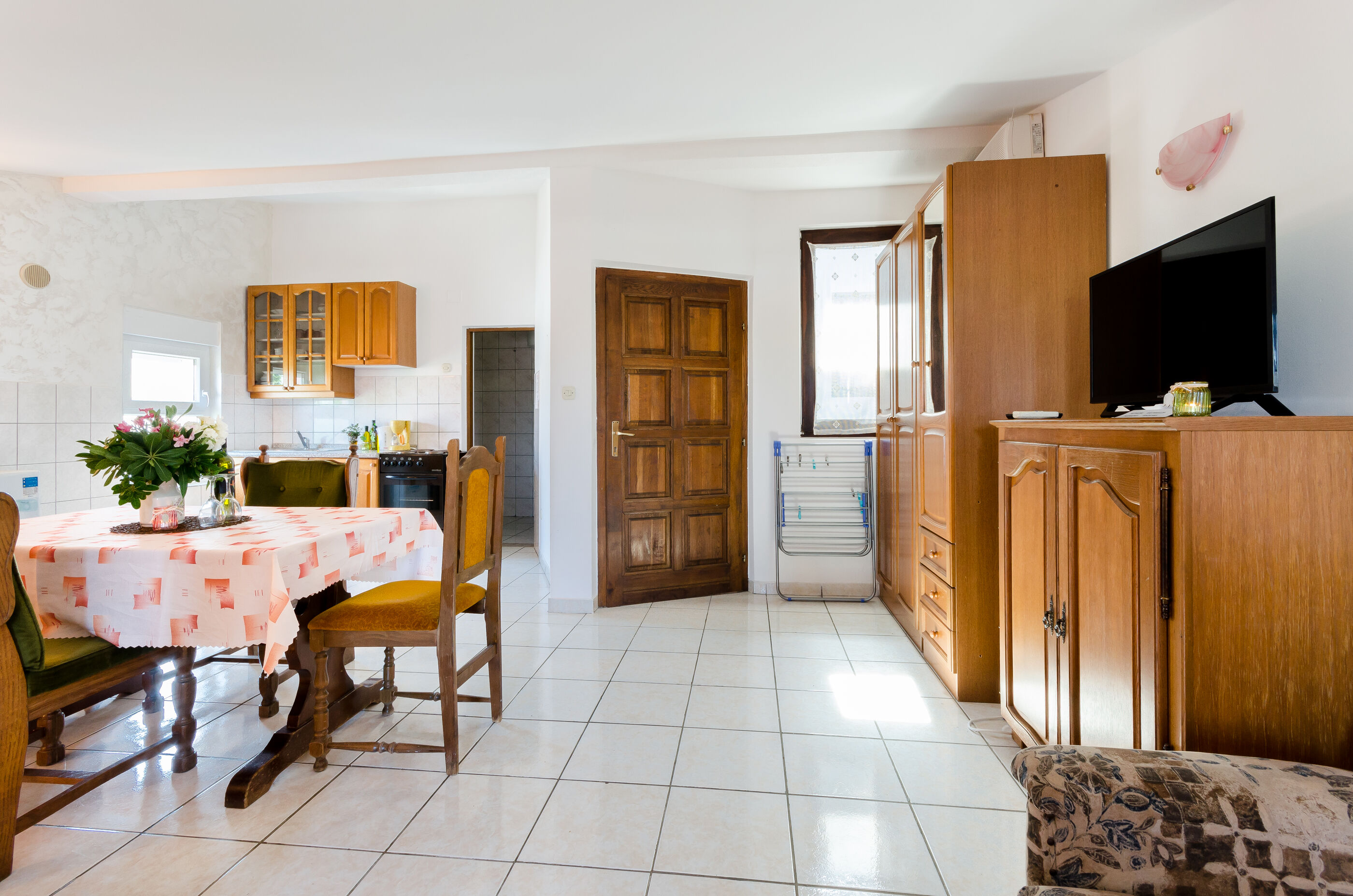Apartments Drago 70881-A7