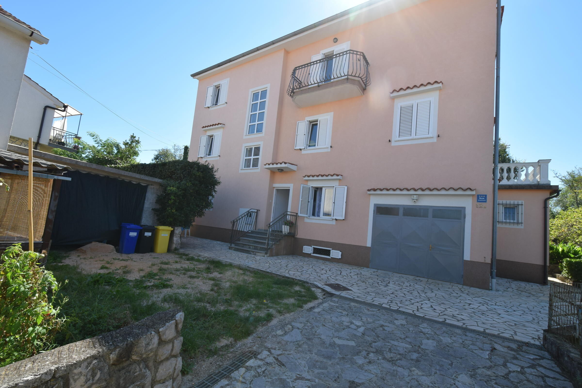 Apartments Jelka 62215-A3