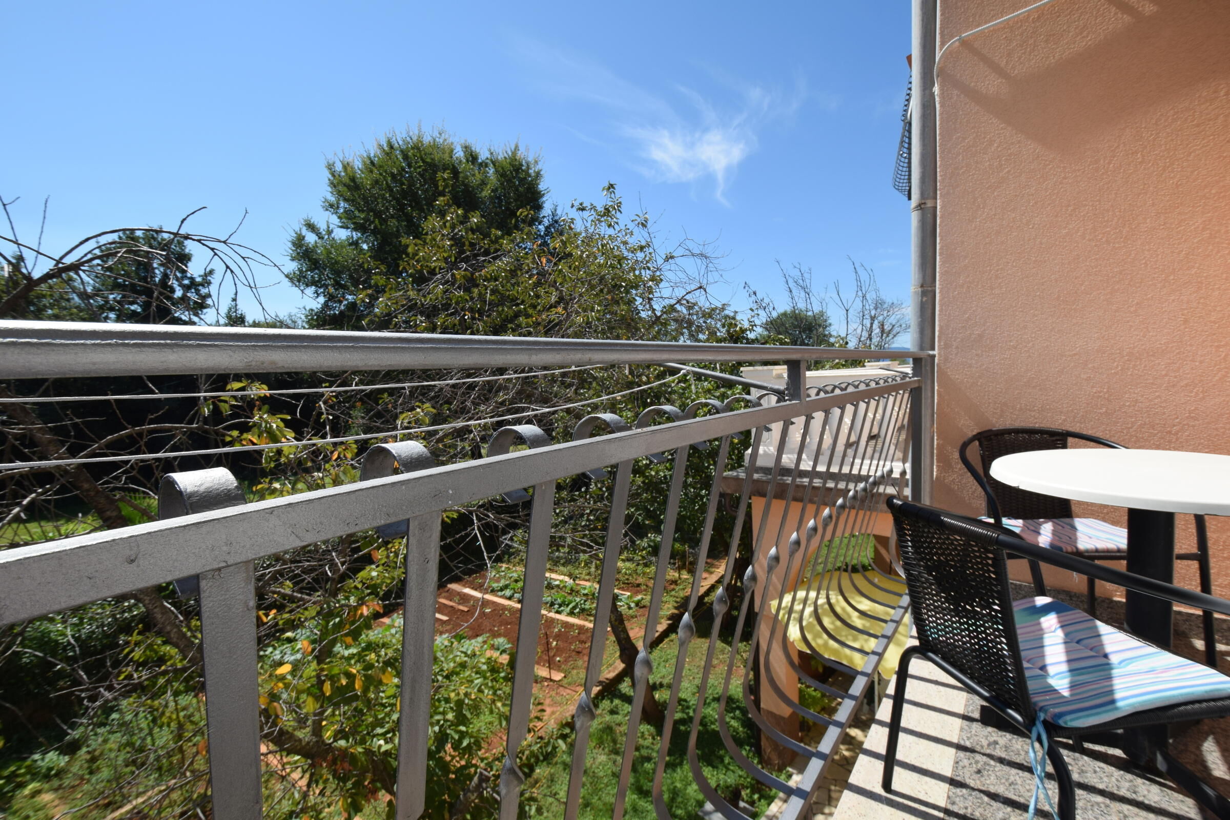 Apartments Jelka 62215-A2