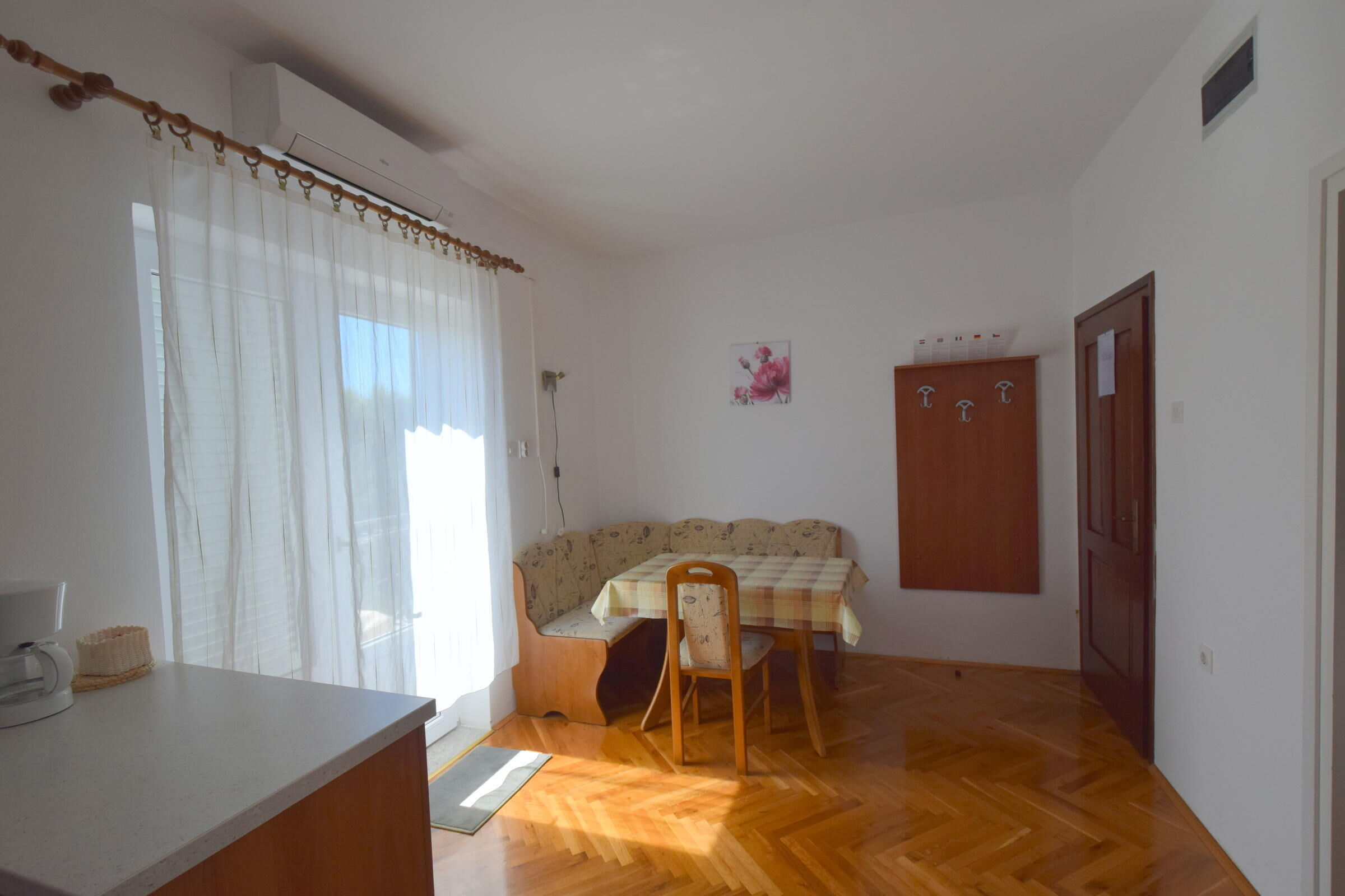 Apartments Jelka 62215-A3