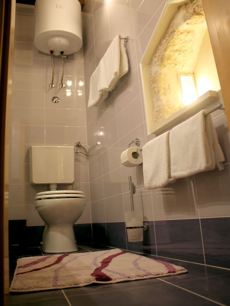 Apartments Cukarin 79662-A1