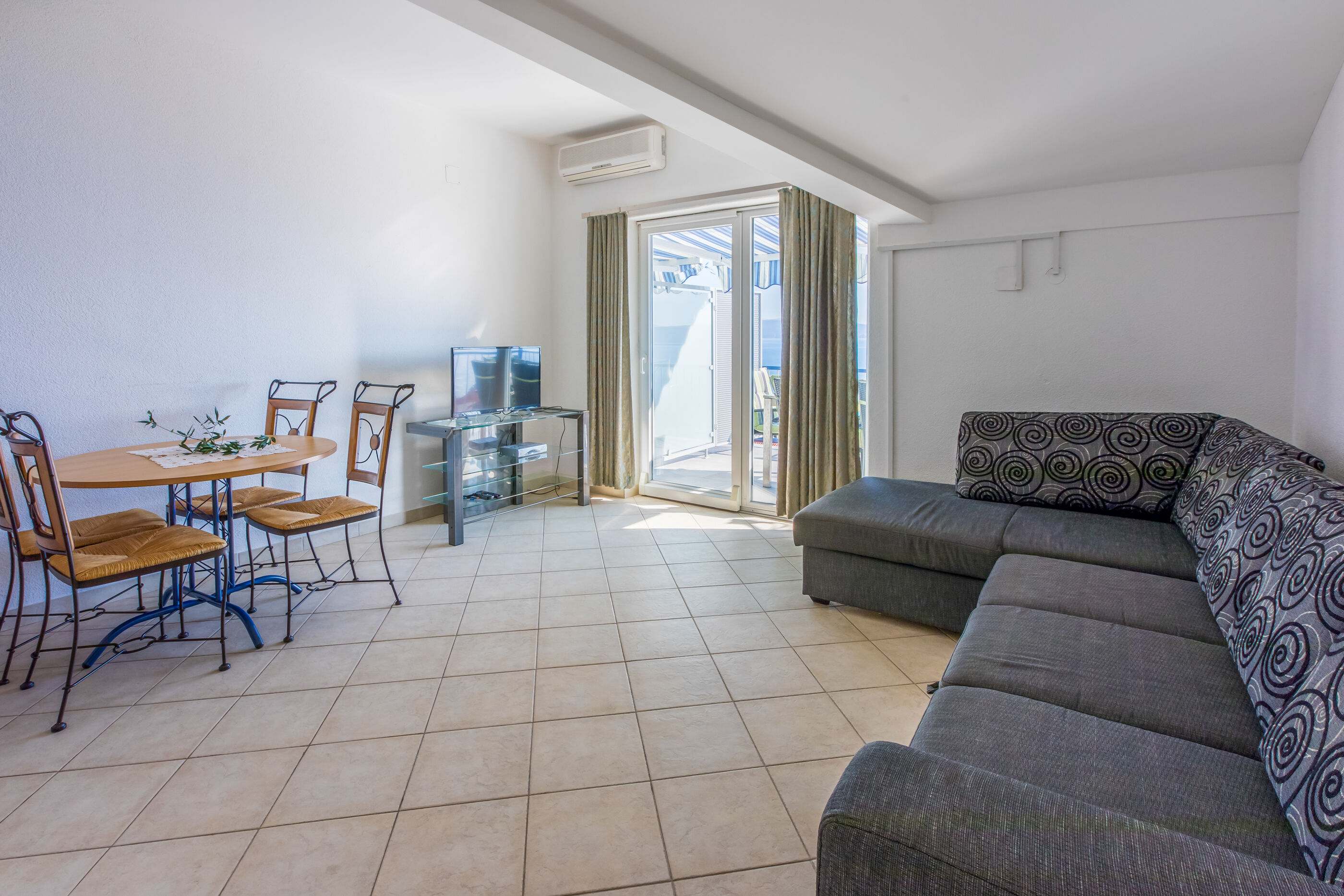 Apartment Goran 62427-A4