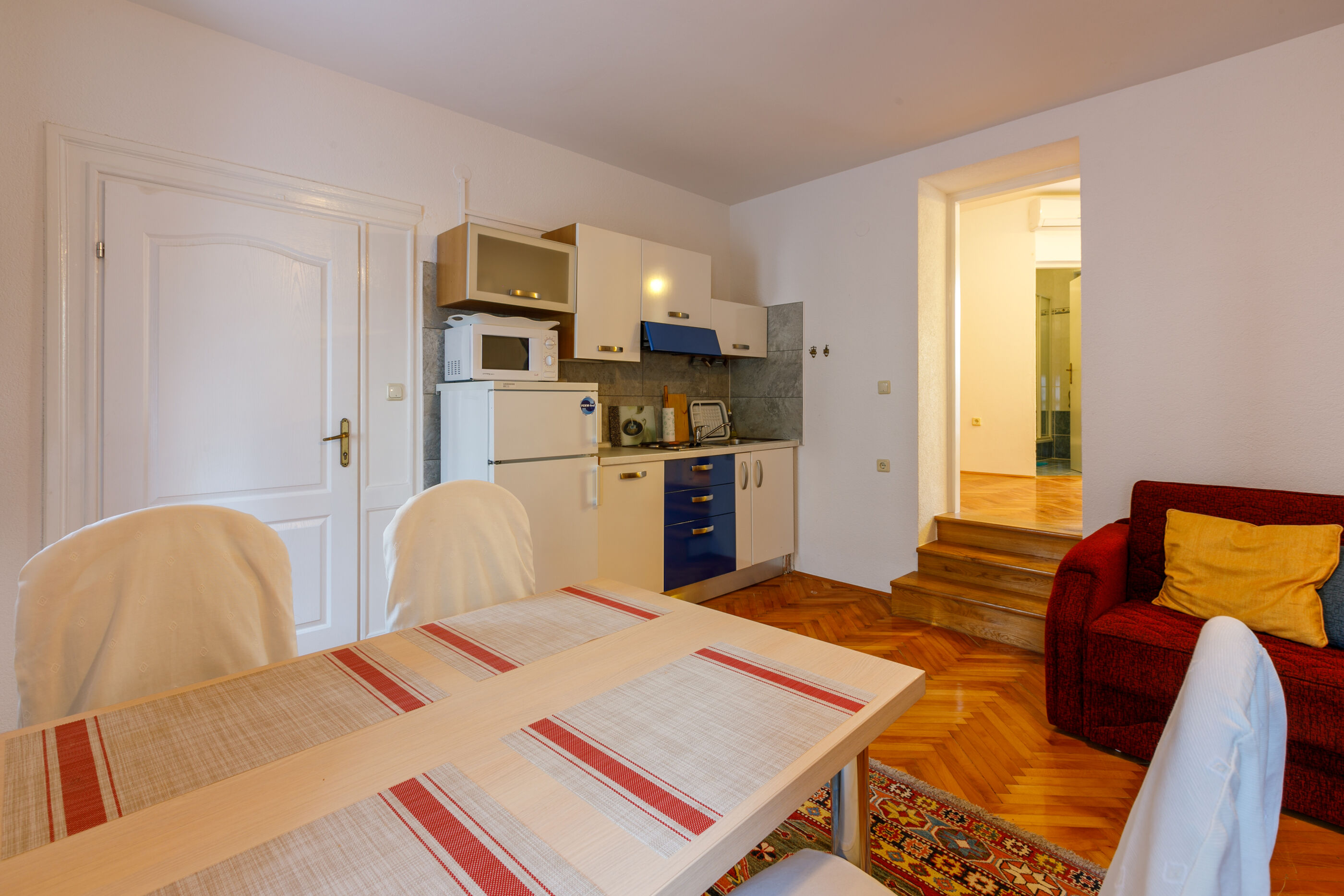 Apartments Villa 7 62467-A2