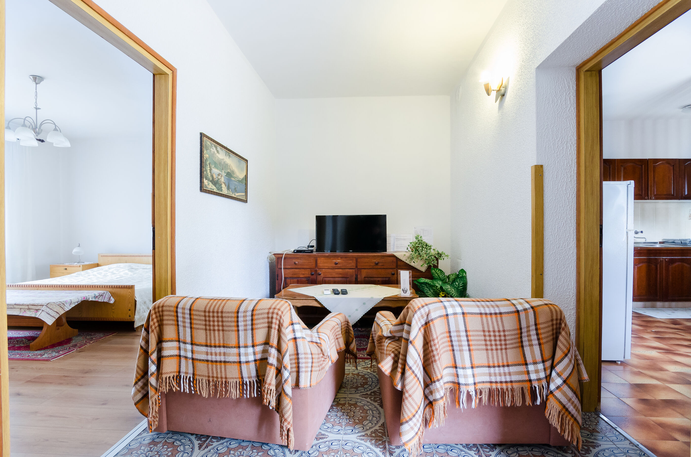 Apartments Mladen Jelica 68921-A1